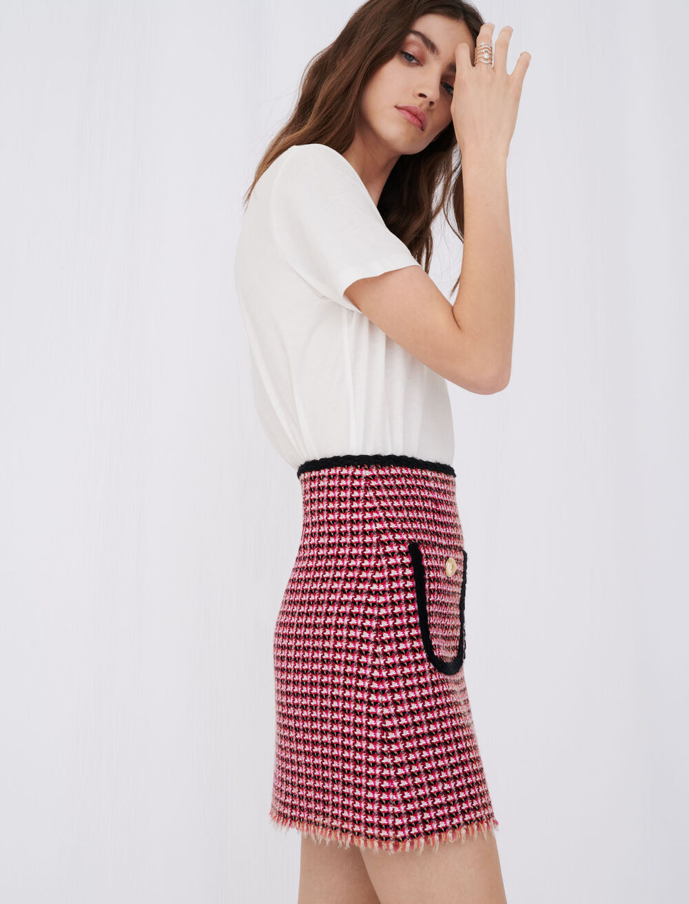 120JENALT Straight skirt in contrast tweed - Skirts & Shorts - Maje.com