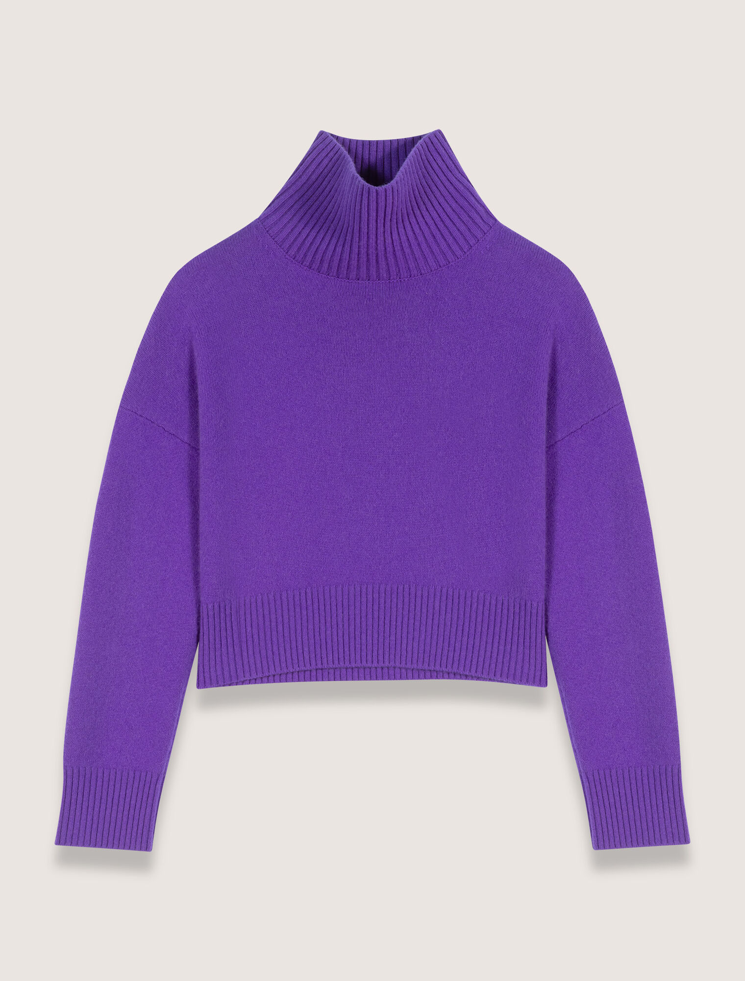 High neck cashmere sweater