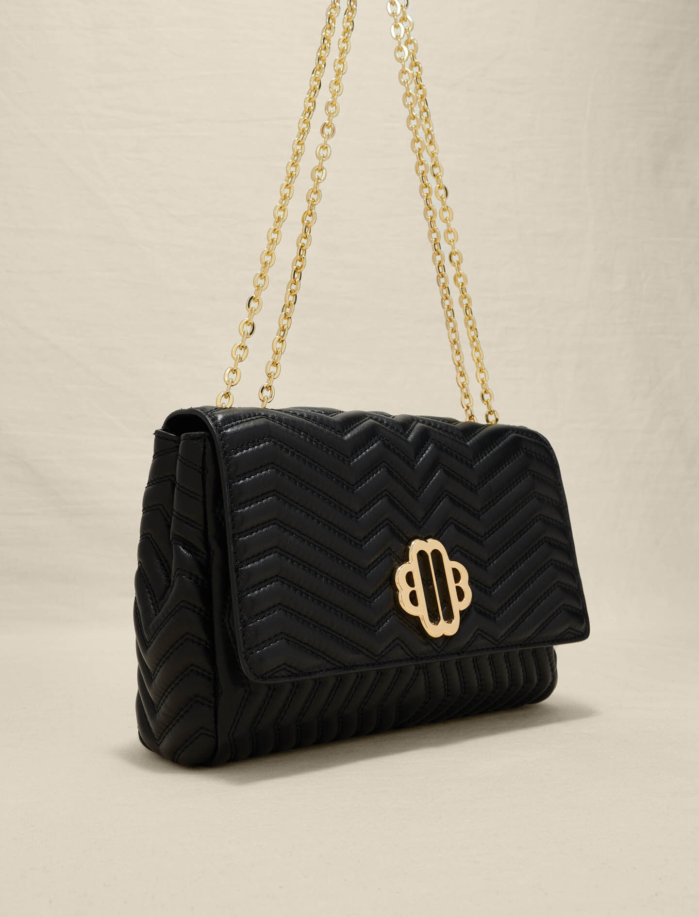 Leather bag with chain strap