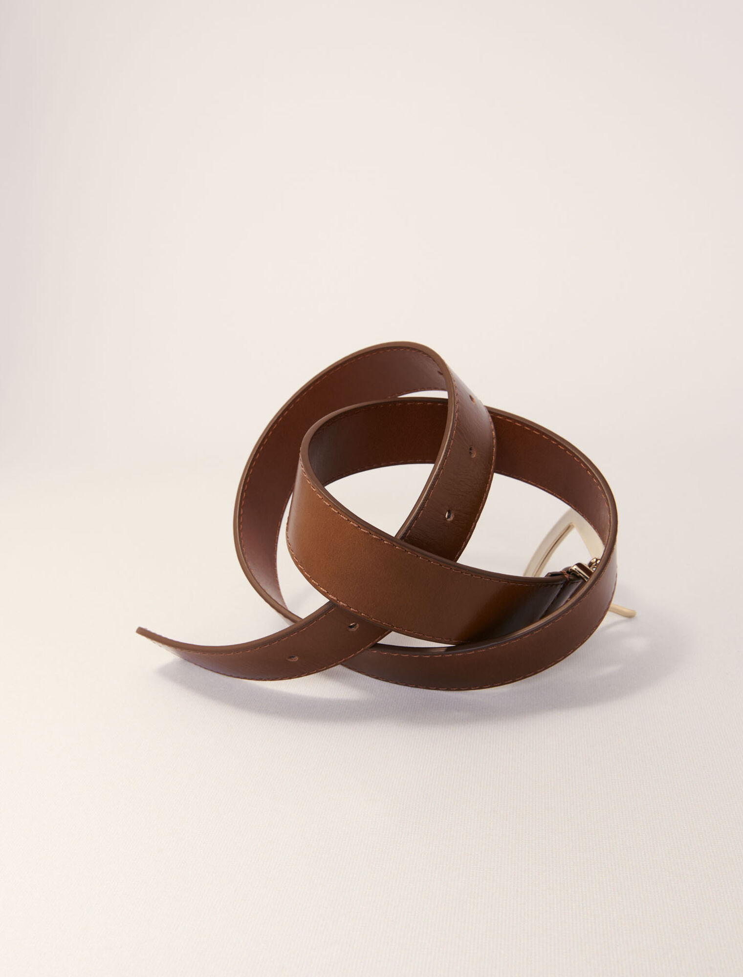 Leather belt with square buckle