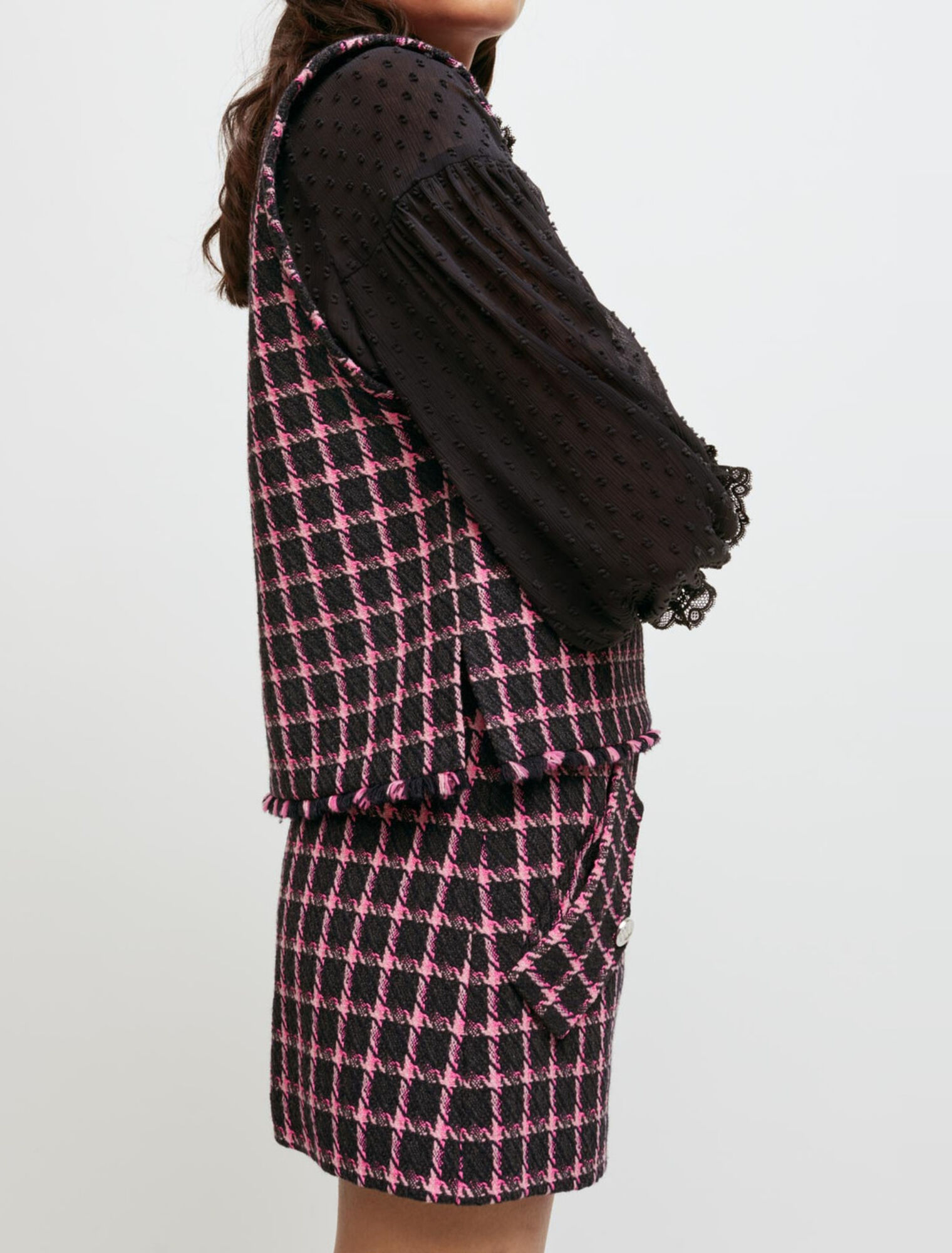 Sleeveless plaid top