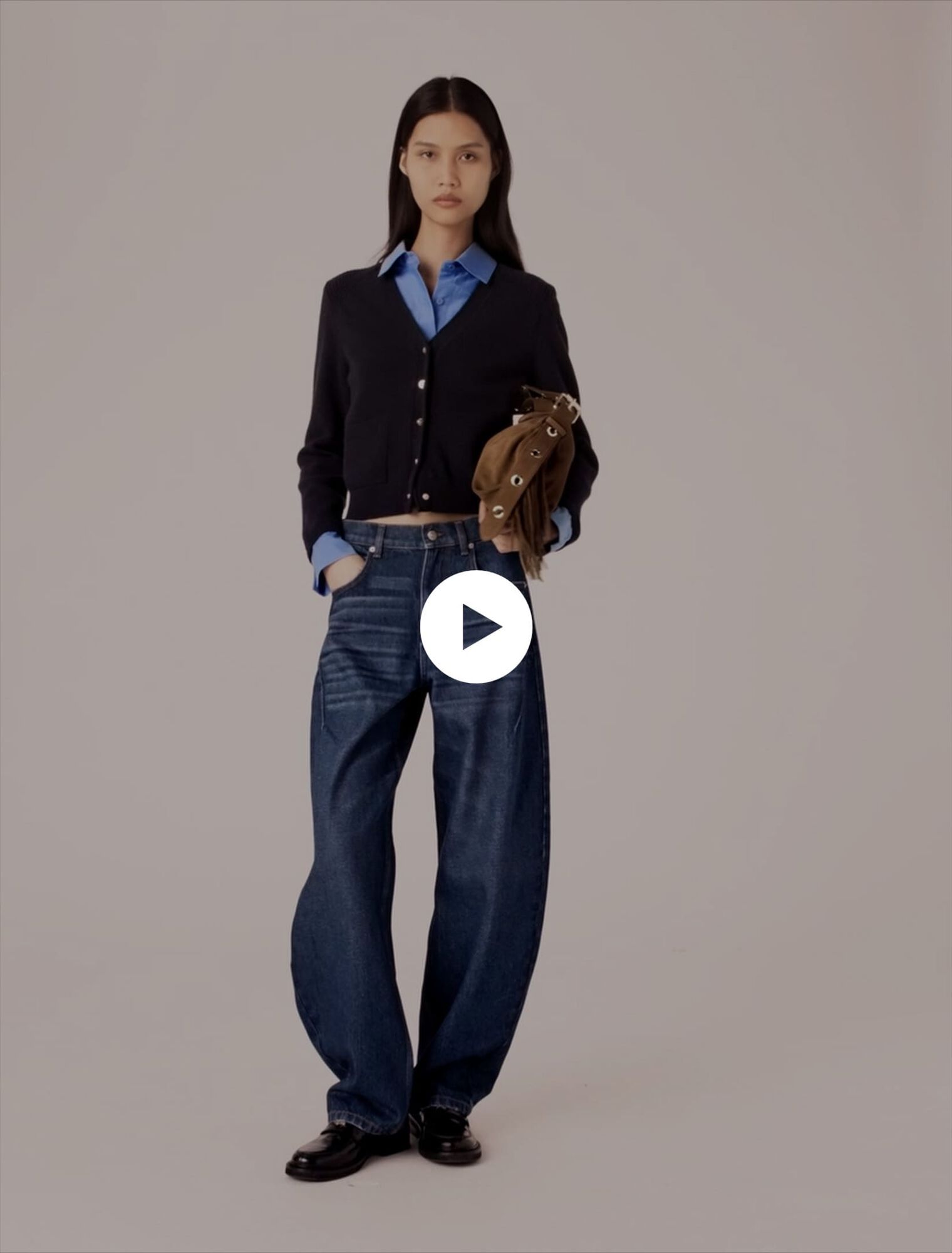 Balloon jeans with martingale