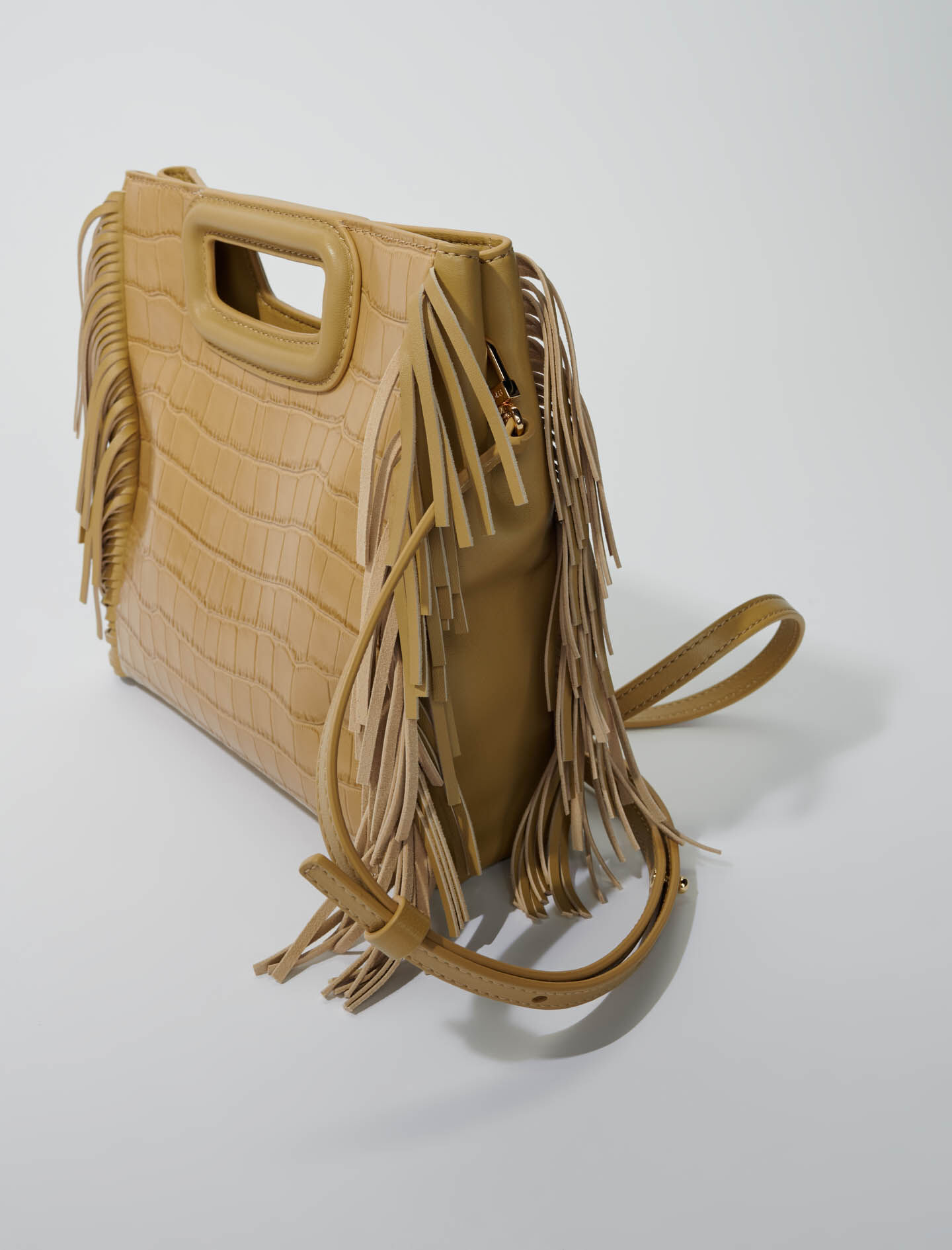 maje マージュ｜ストロー トートバッグ レザートリム キャメル M bag in crocodile-effect leather Natural For Women | Maje