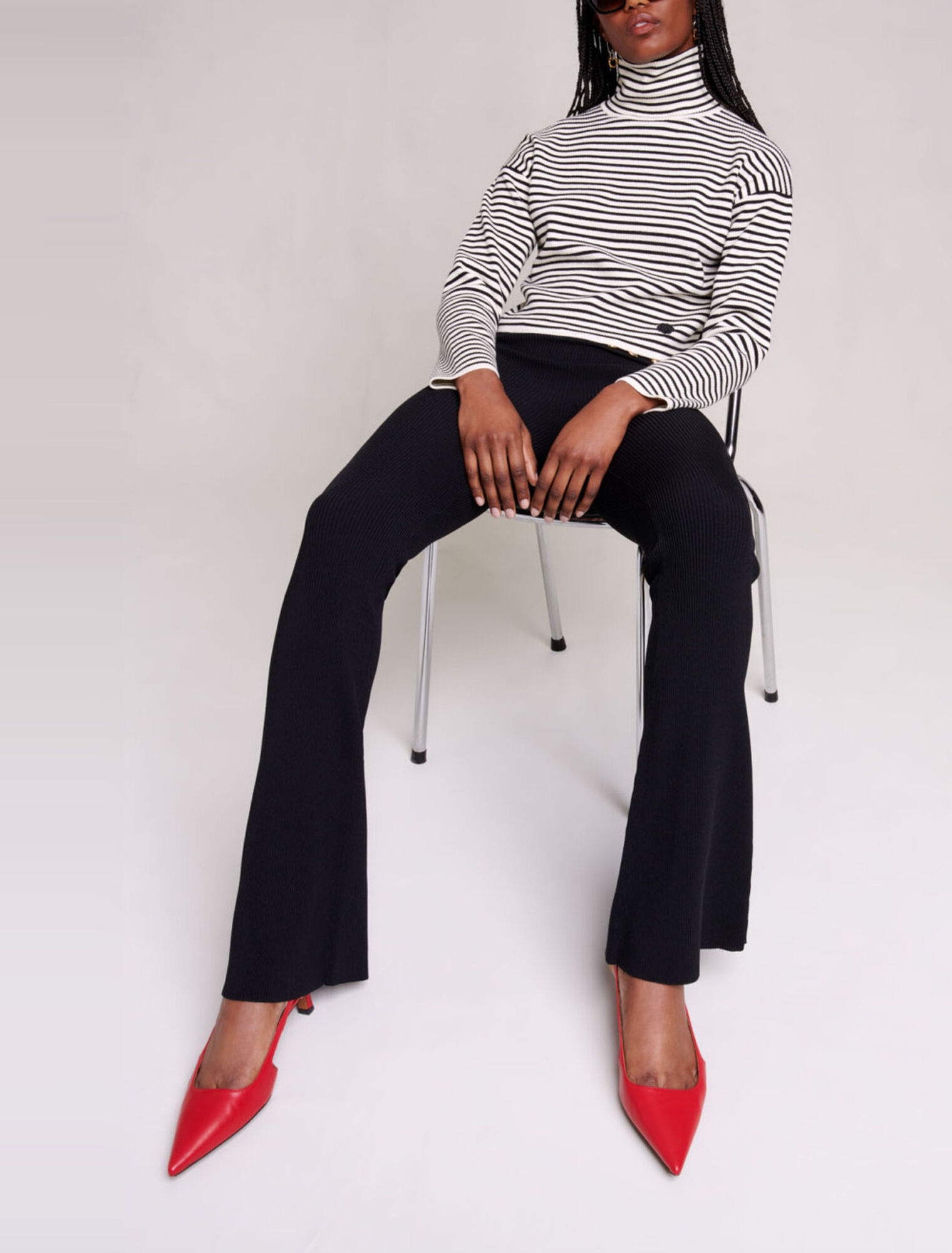 Trousers in ribbed knit