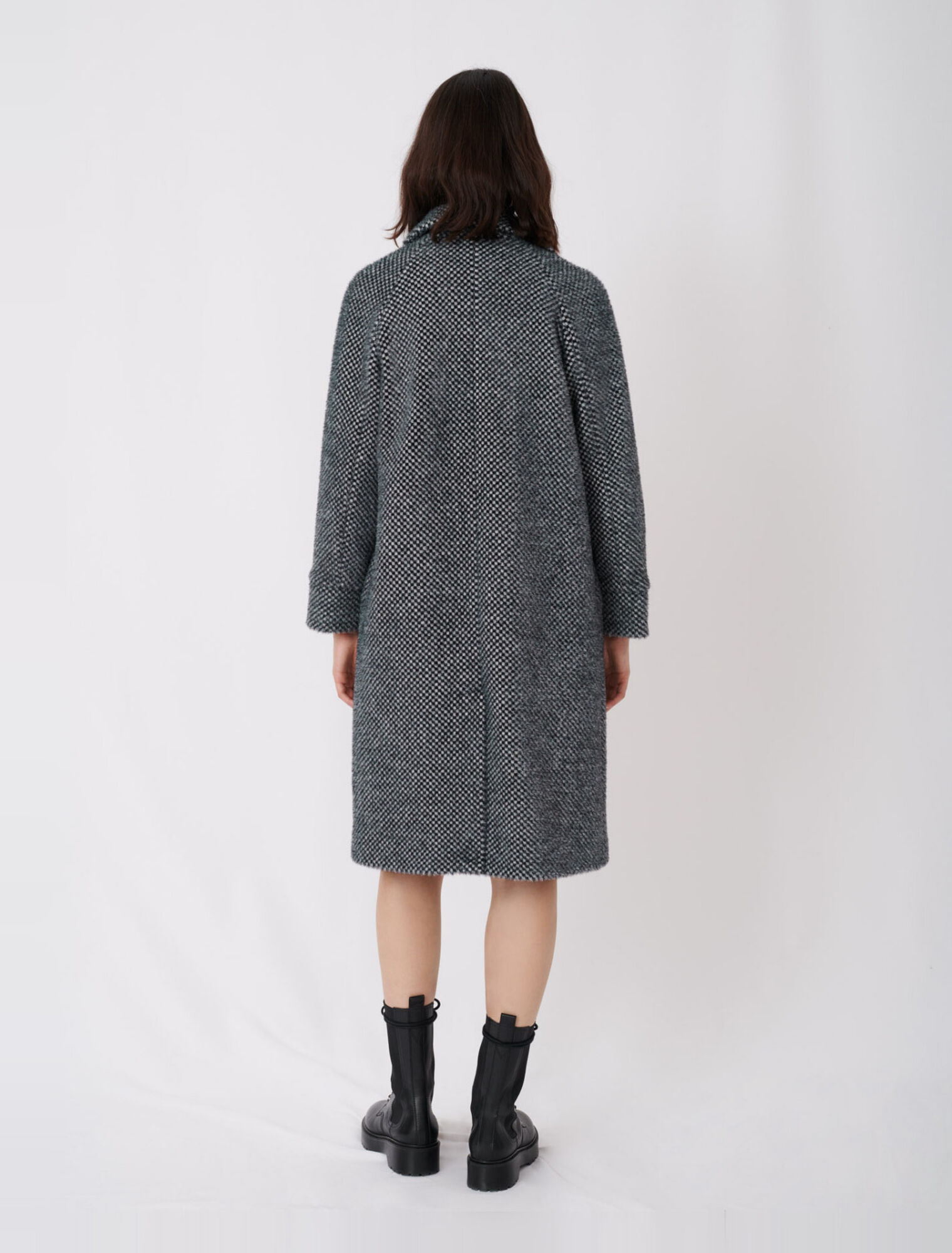 Checked tricotine coat