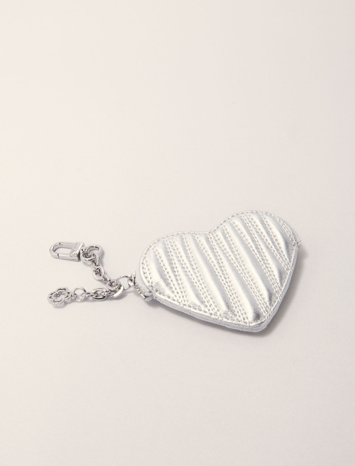 Quilted metallic heart purse Black / Gray For Women | Maje