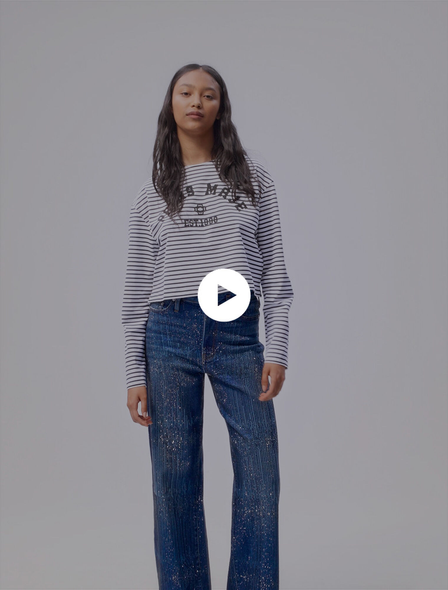 Cropped short-sleeves T-shirt