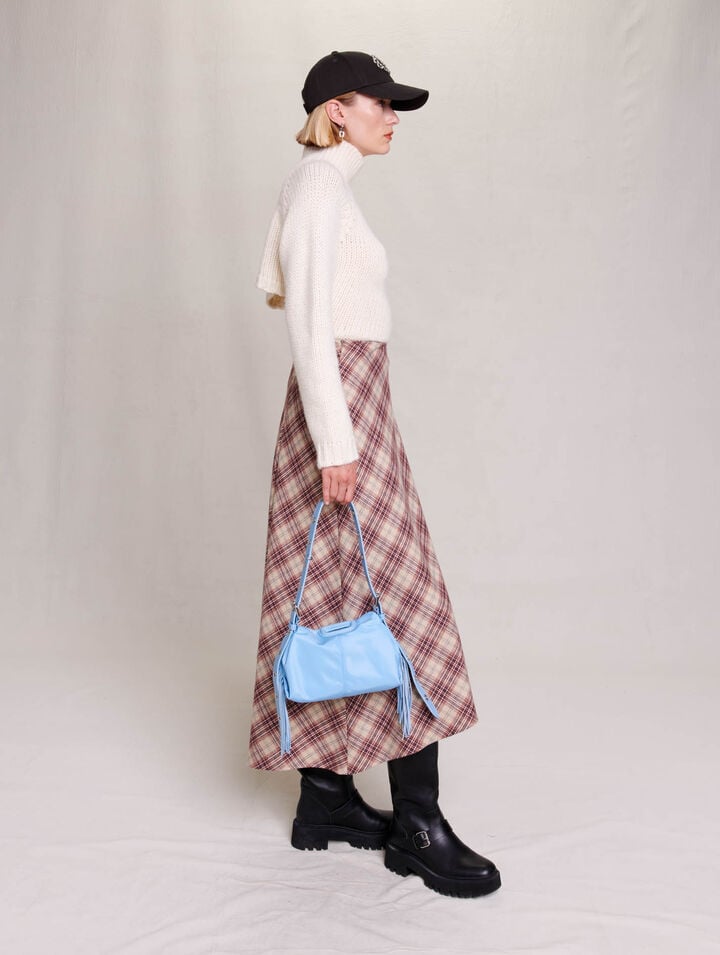 Asymmetrical skirt