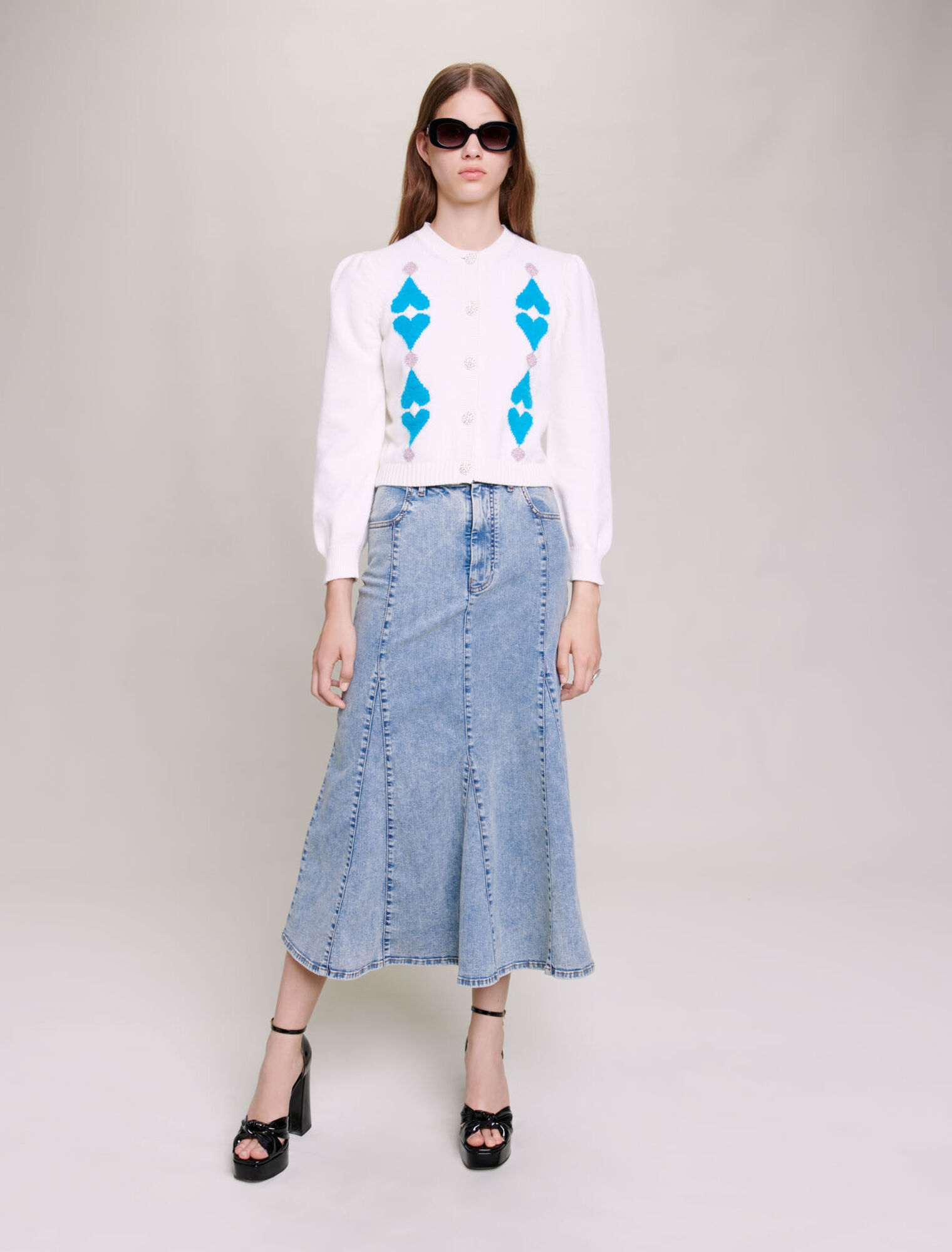 Rhinestone heart cropped cardigan