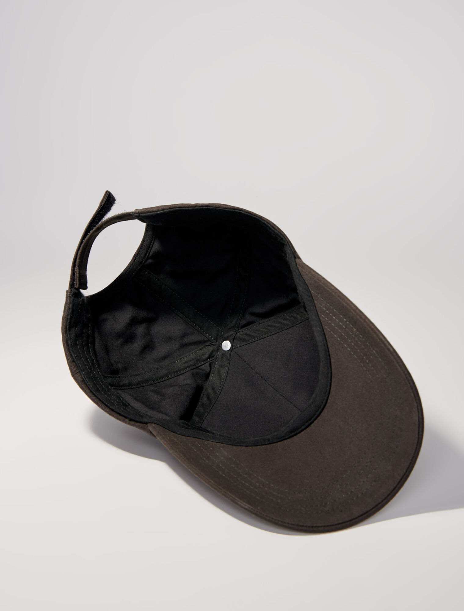 Cotton cap with Clover logo