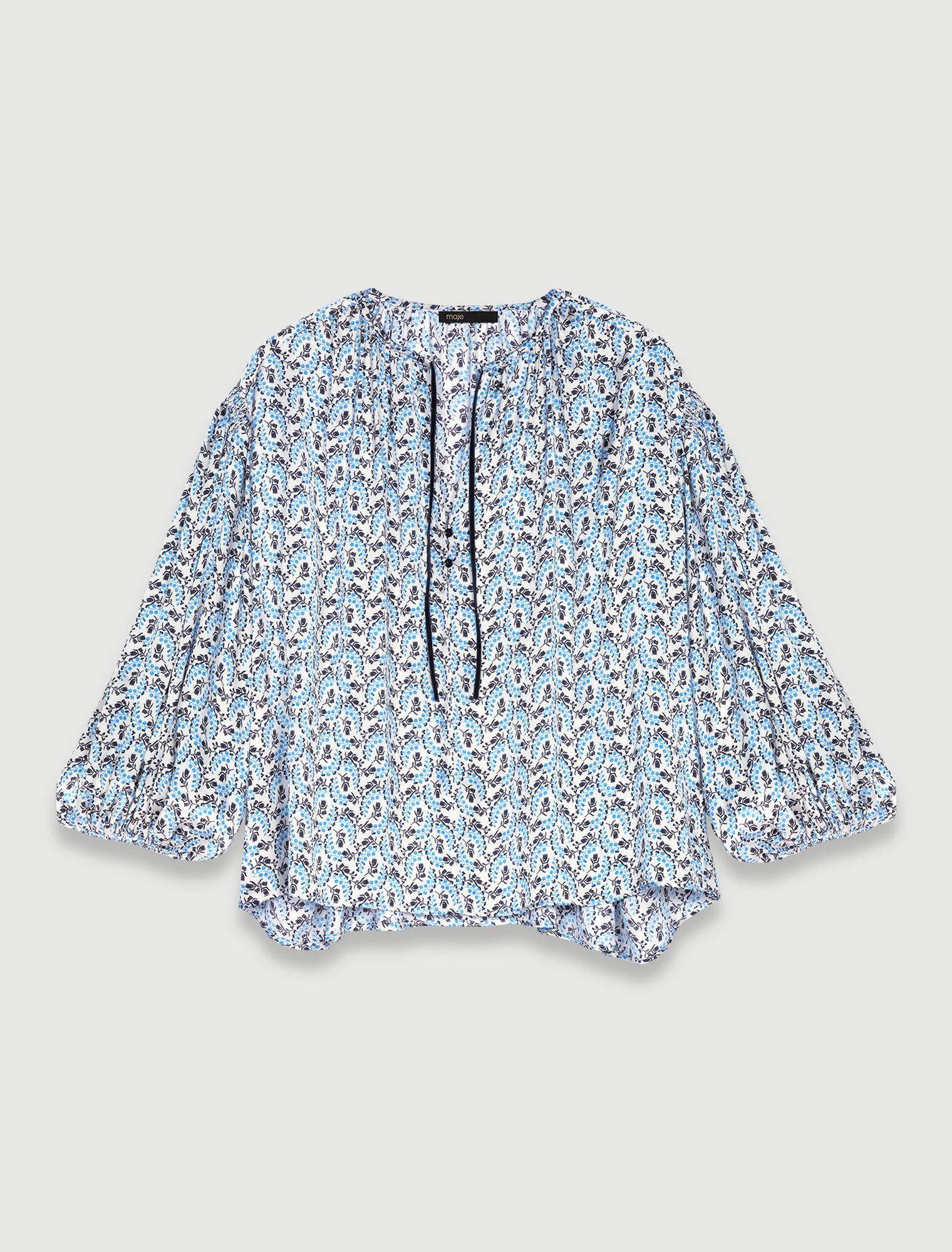 Loose-fitting satin-look blouse