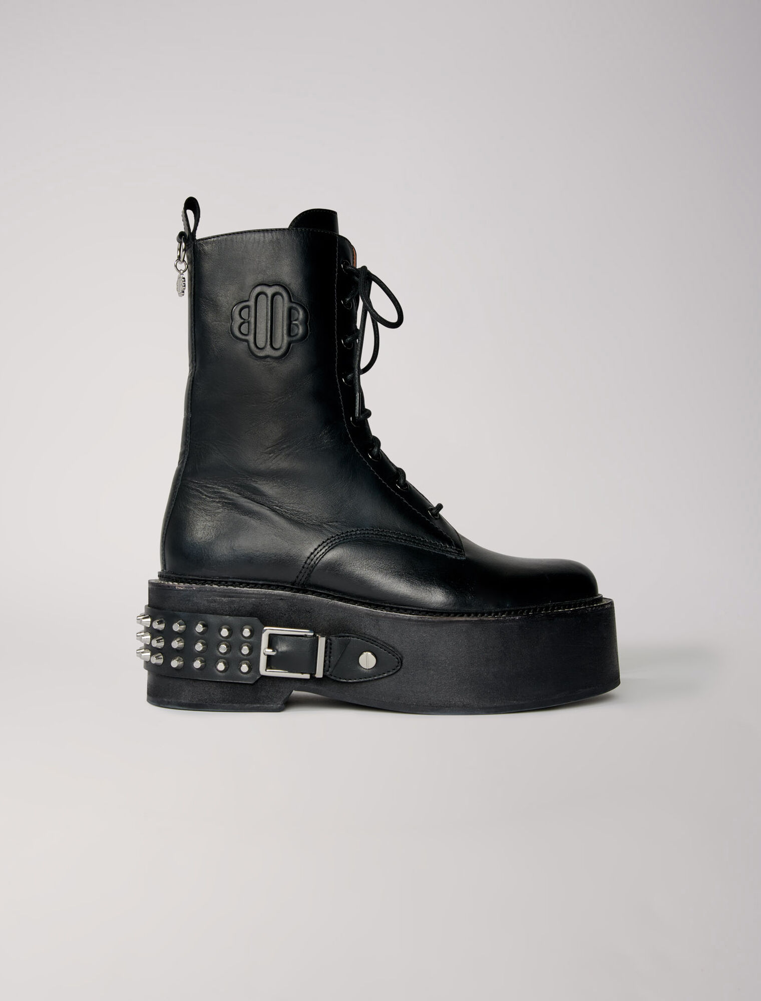 Combat boots with punk details