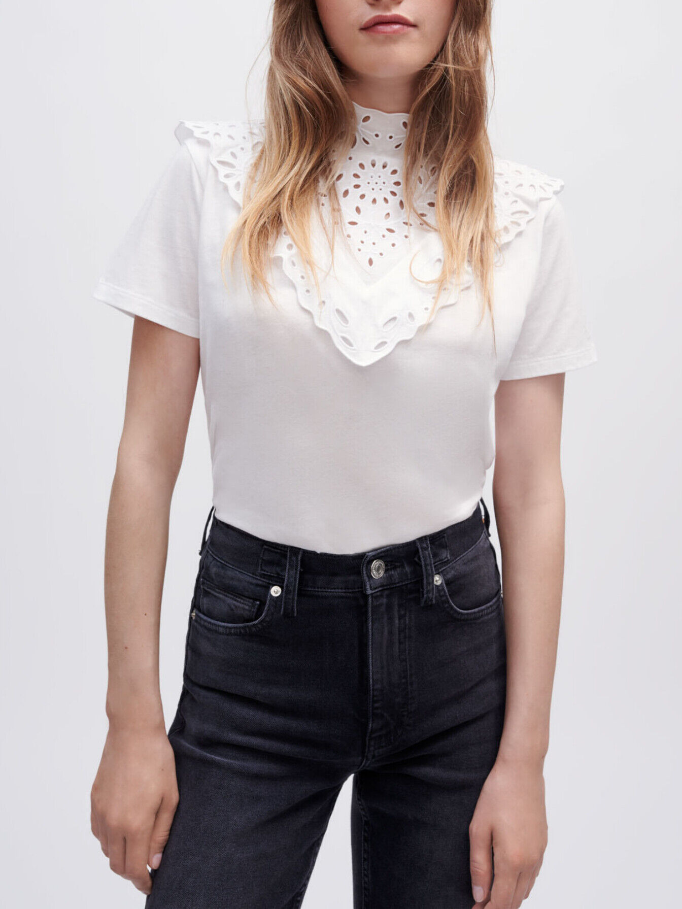 T-shirt with embroidered Paris logo White For Women | Maje