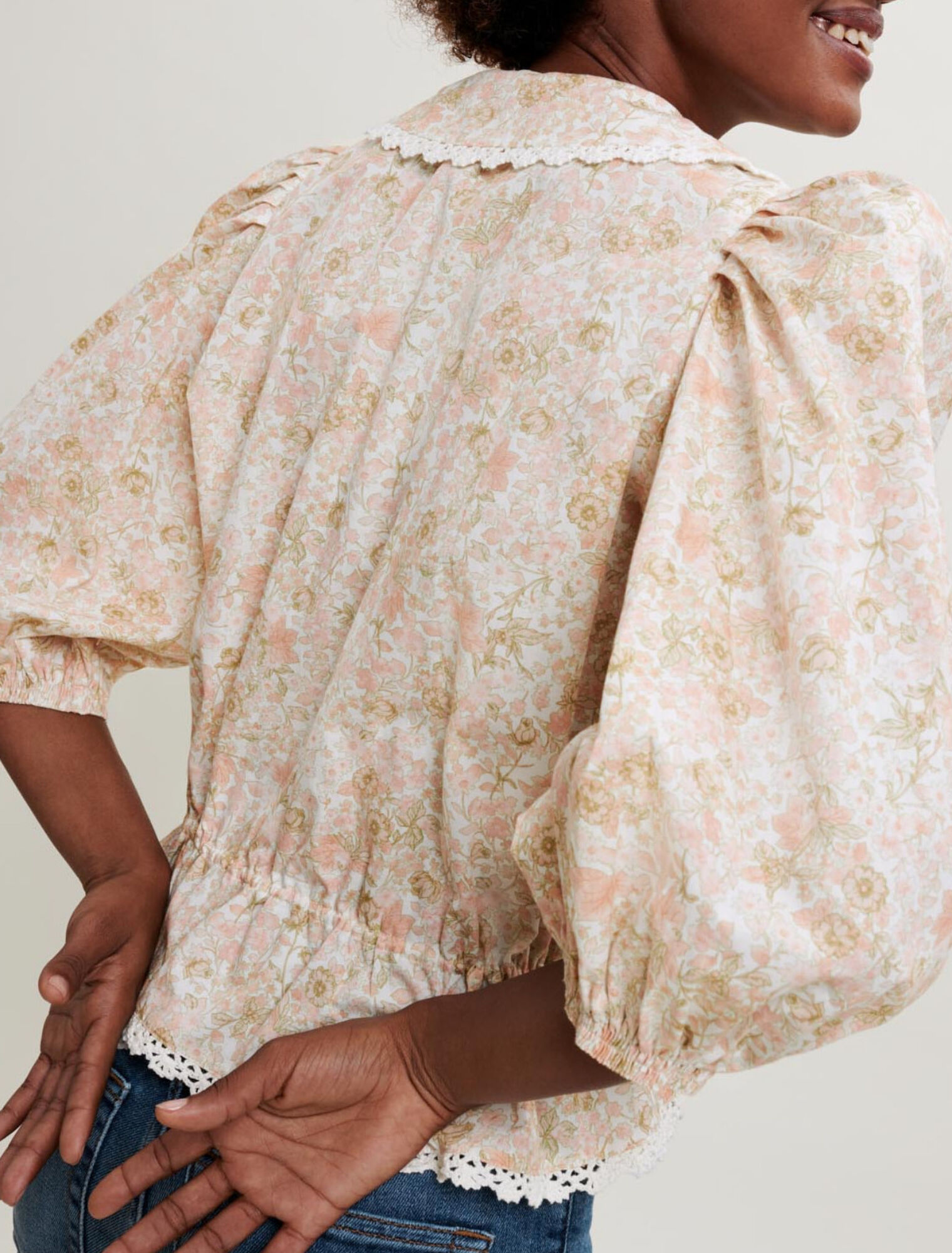 Small flower print cotton shirt