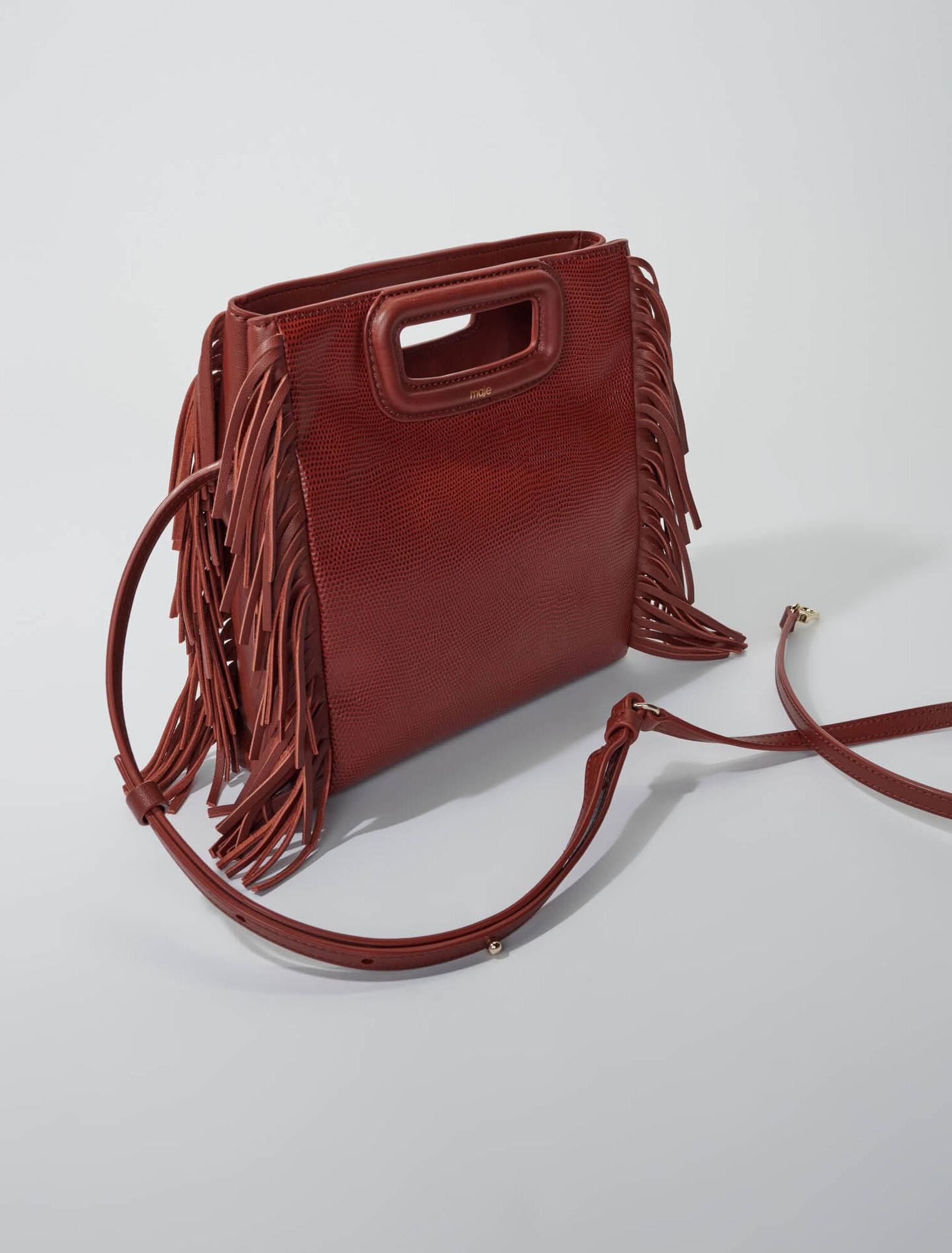 Lizard effect embossed leather M