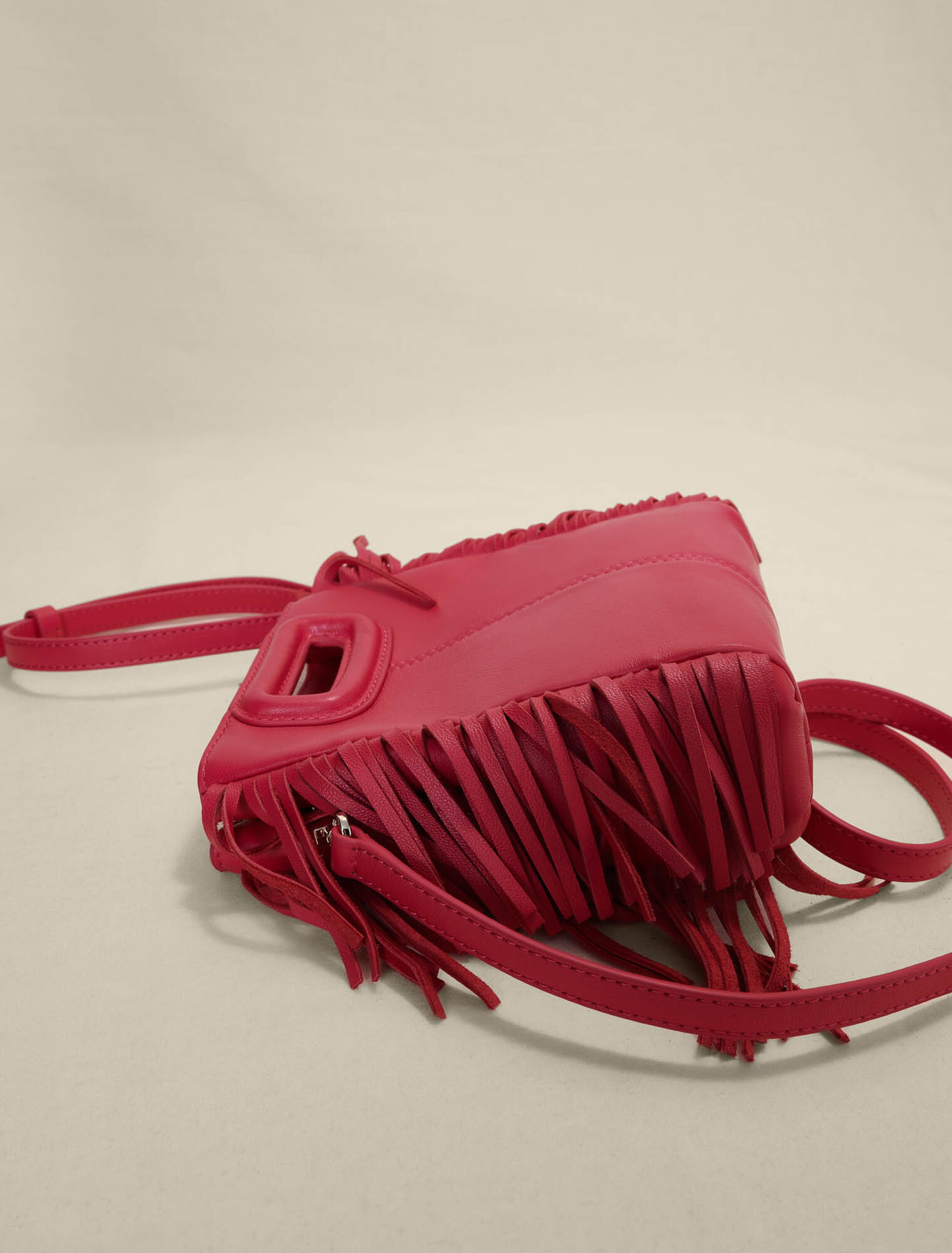 Smooth leather M bag with fringing