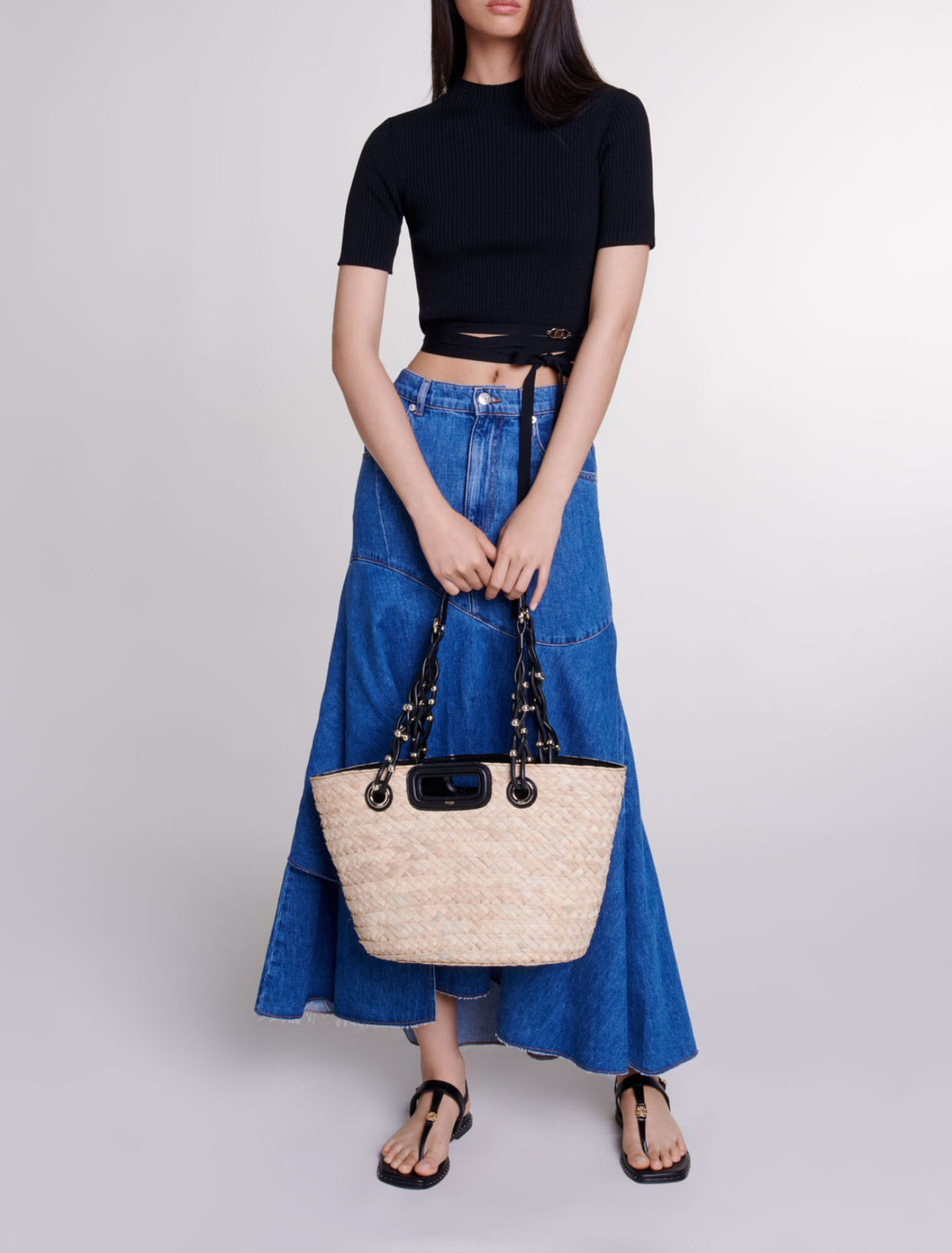 Criss-cross cropped top