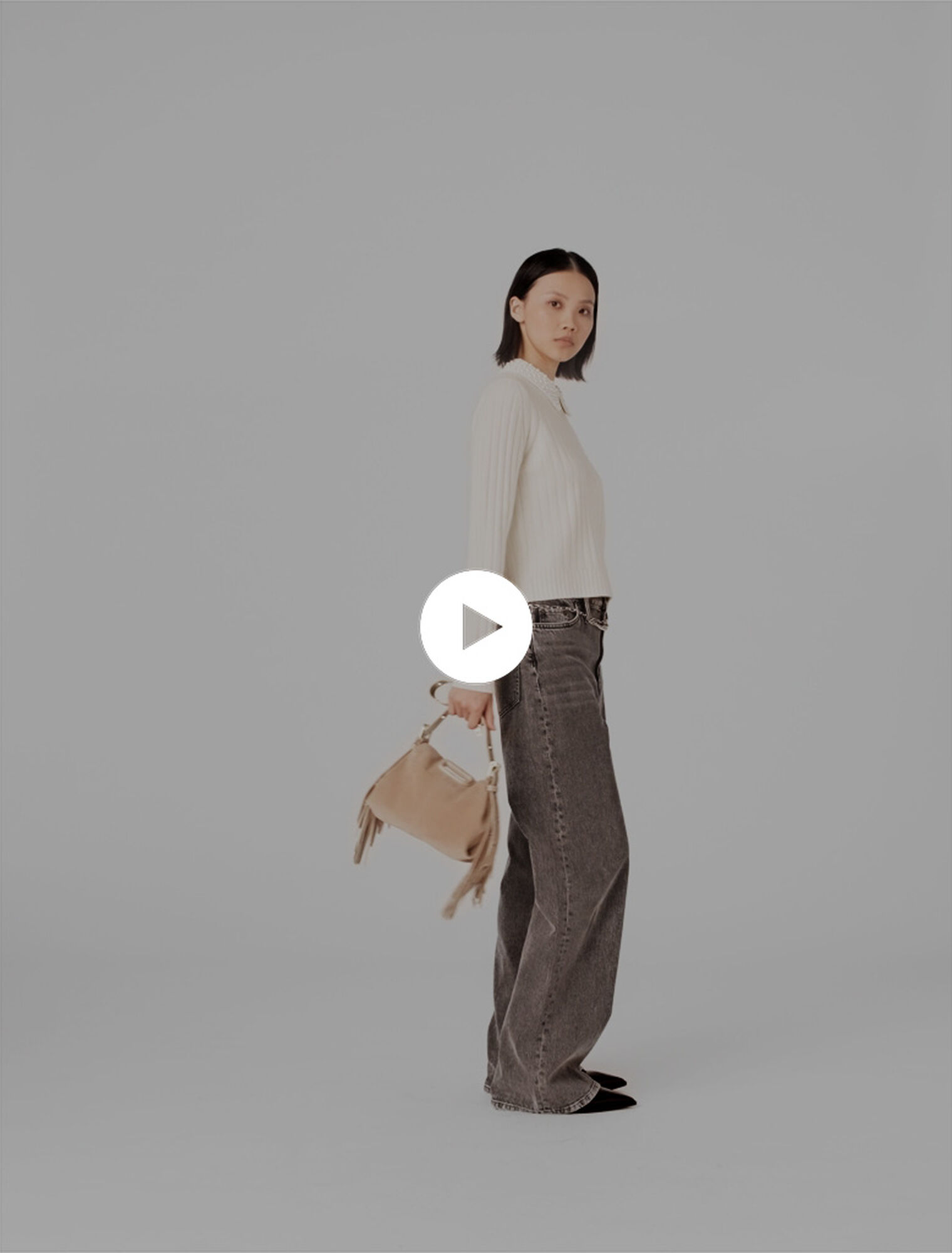 Pearl-collar ribbed jumper