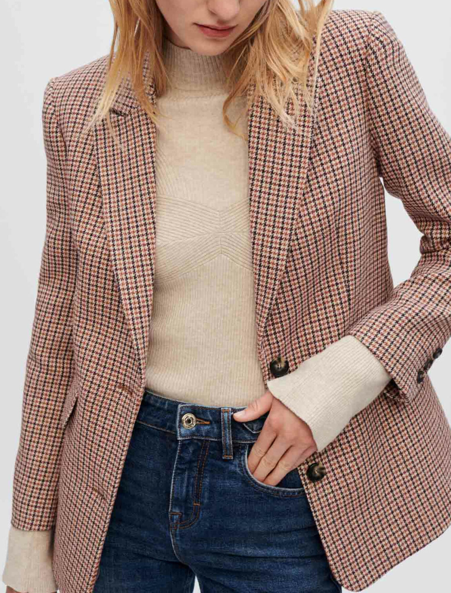 Houndstooth suit jacket