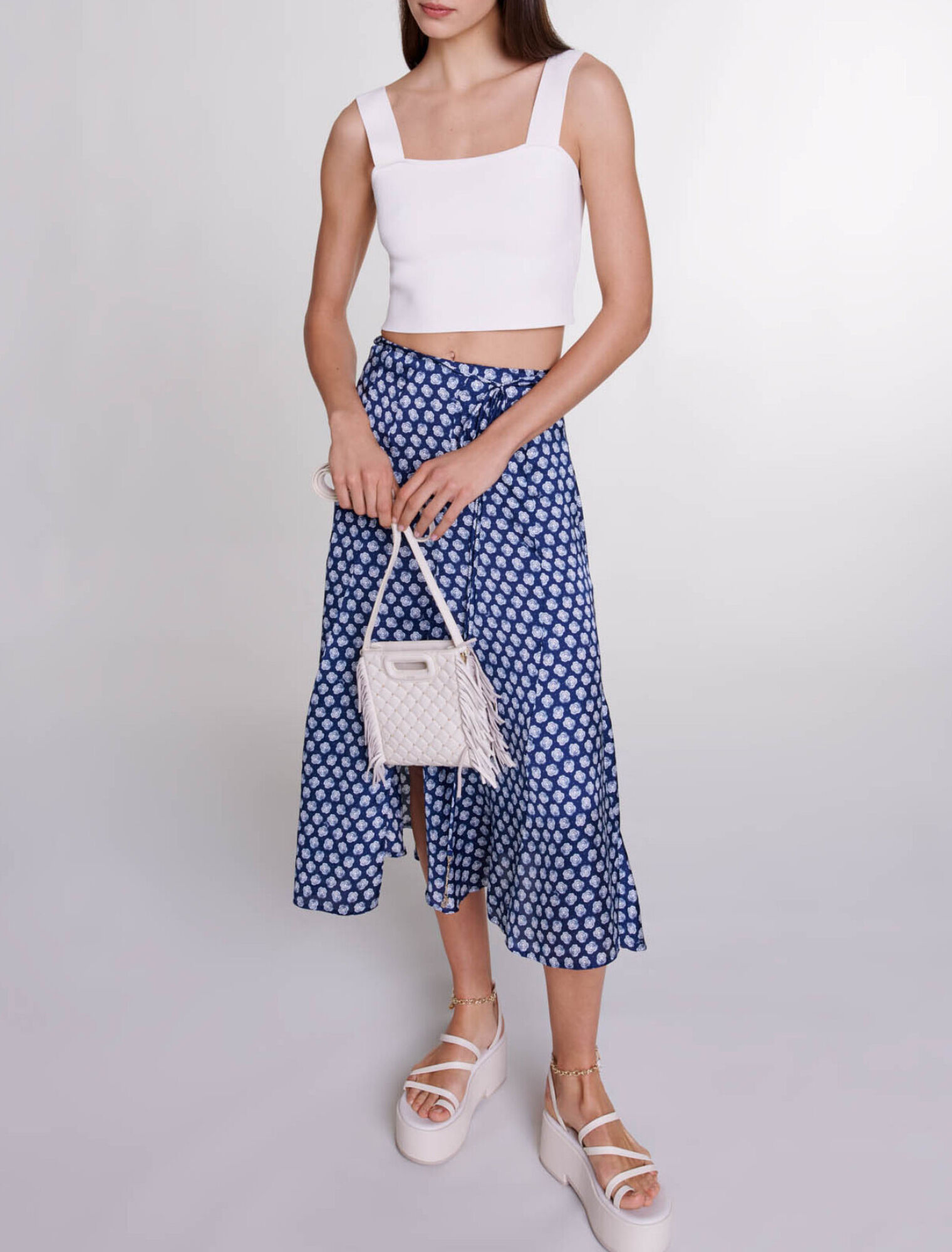 Mid-length satin-effect skirt