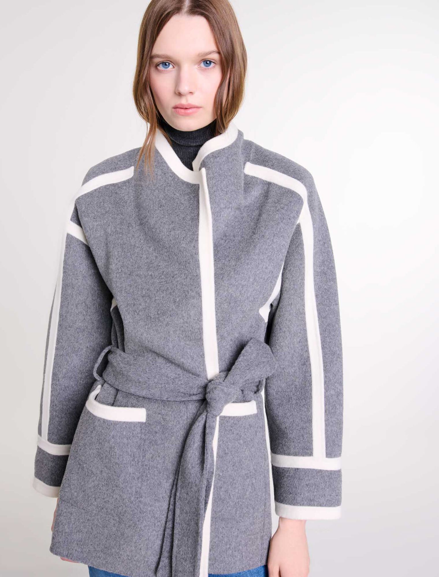 Short two-tone coat