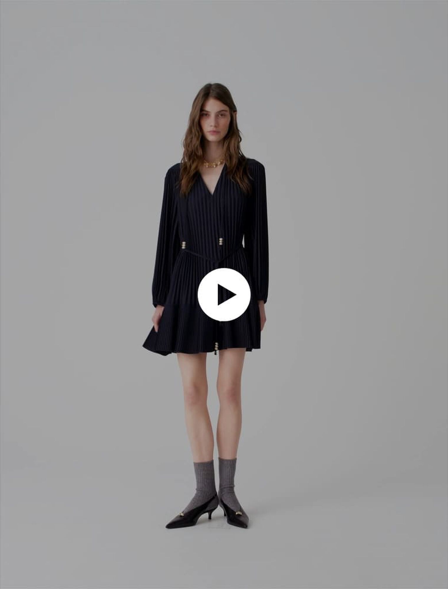 Short pleated dress