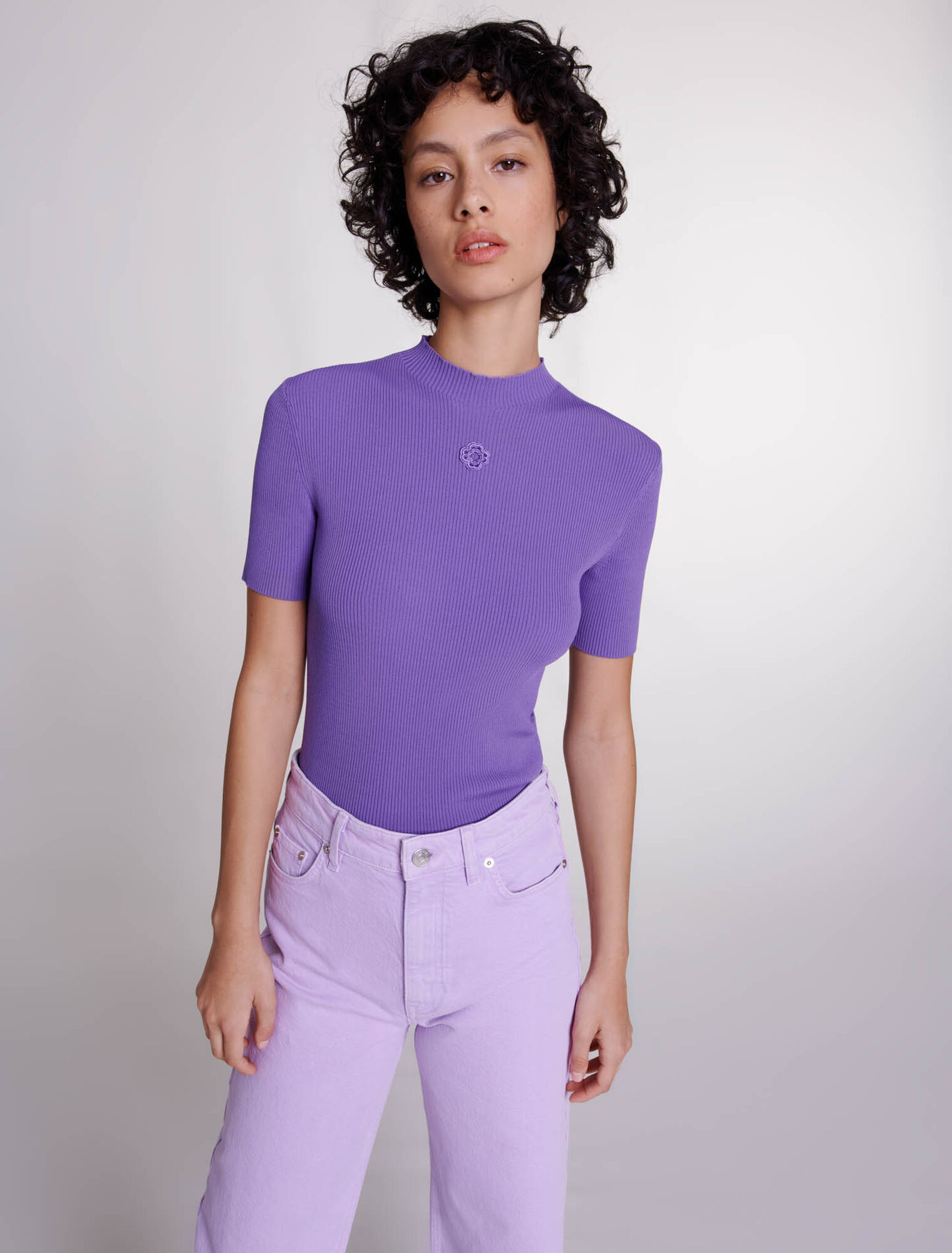 Clover embroidery top