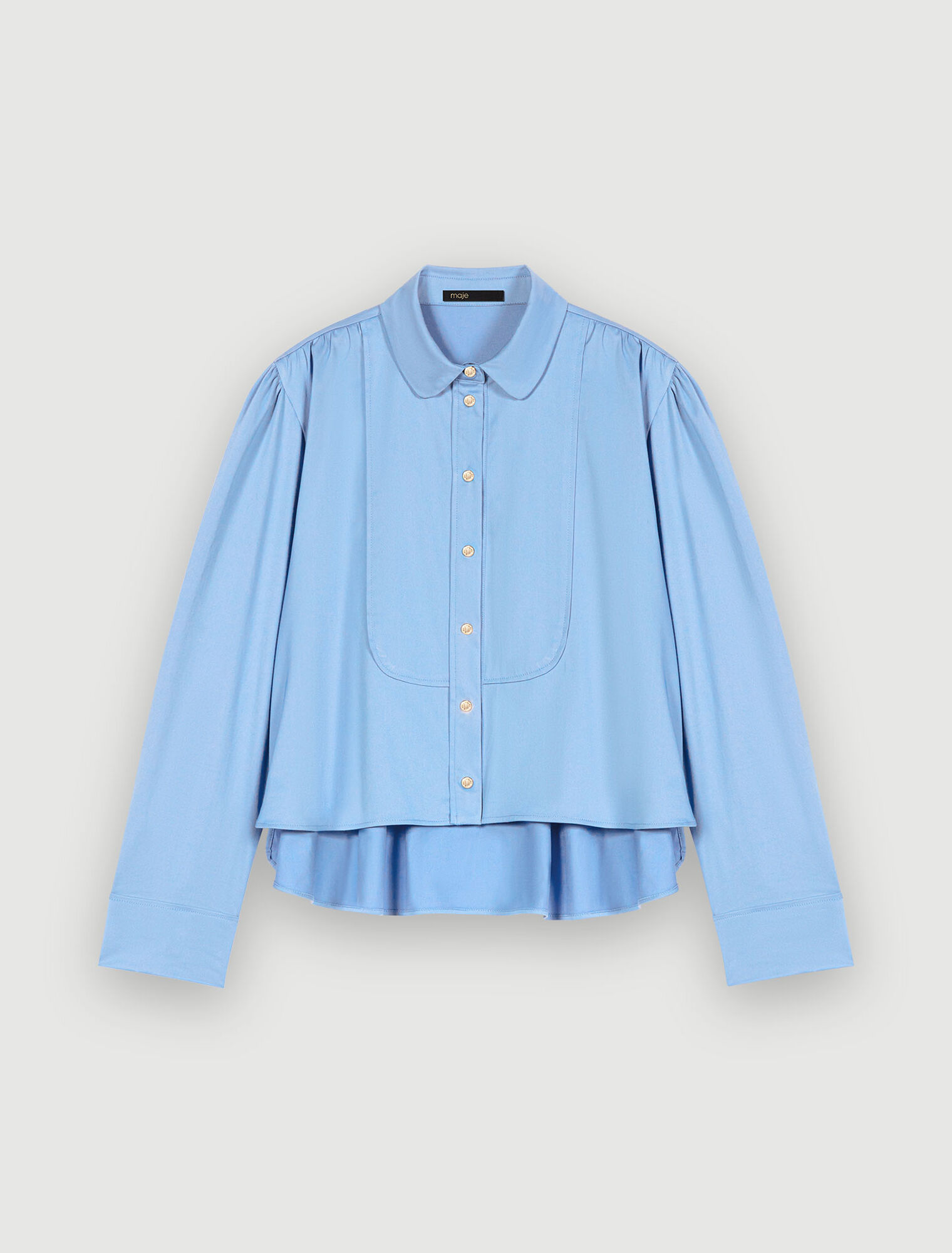 Cropped blue shirt