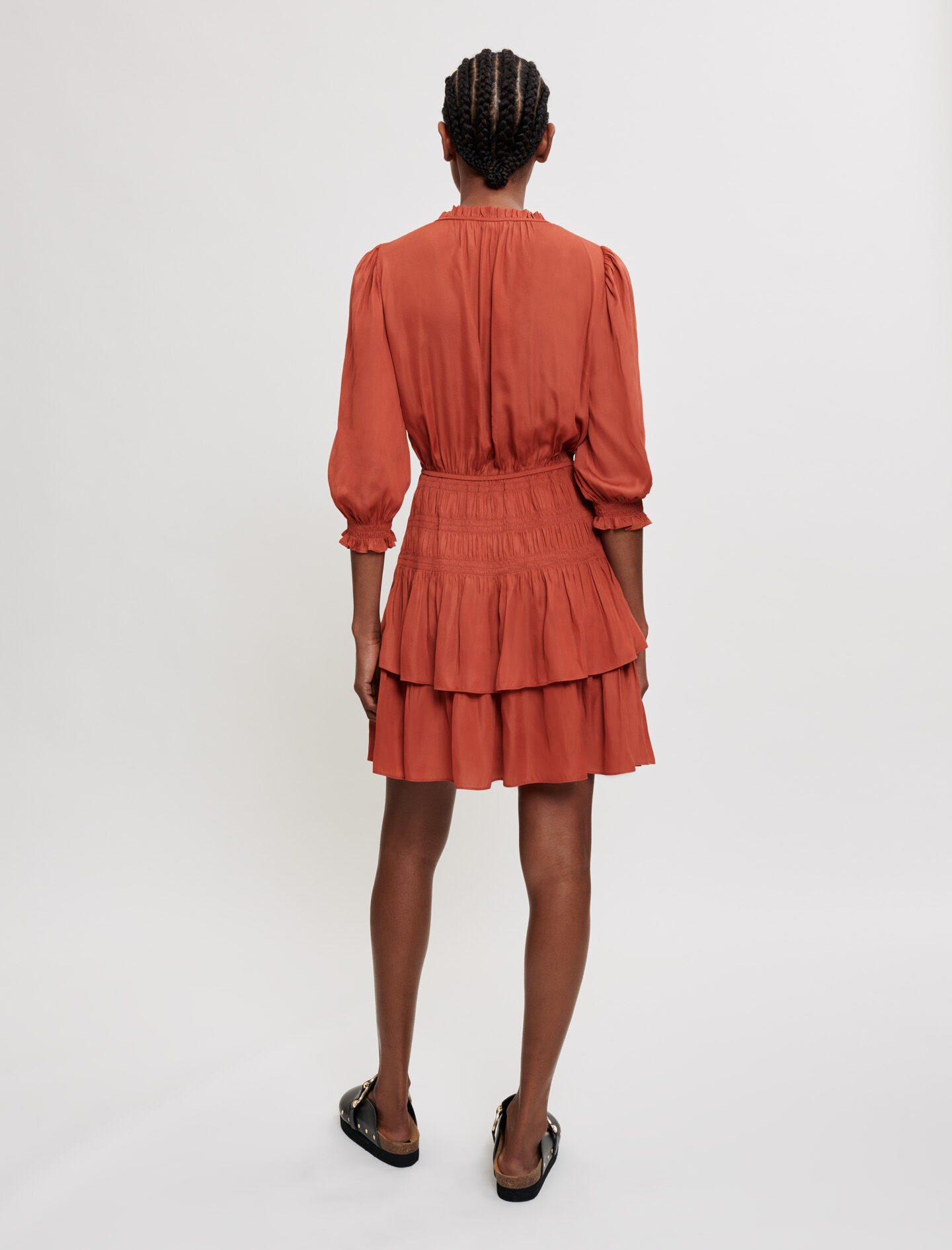 maje マージュ Embroidered satin dress ワンピース maje マージュ Embroidered satin dress ワンピース Embroidered