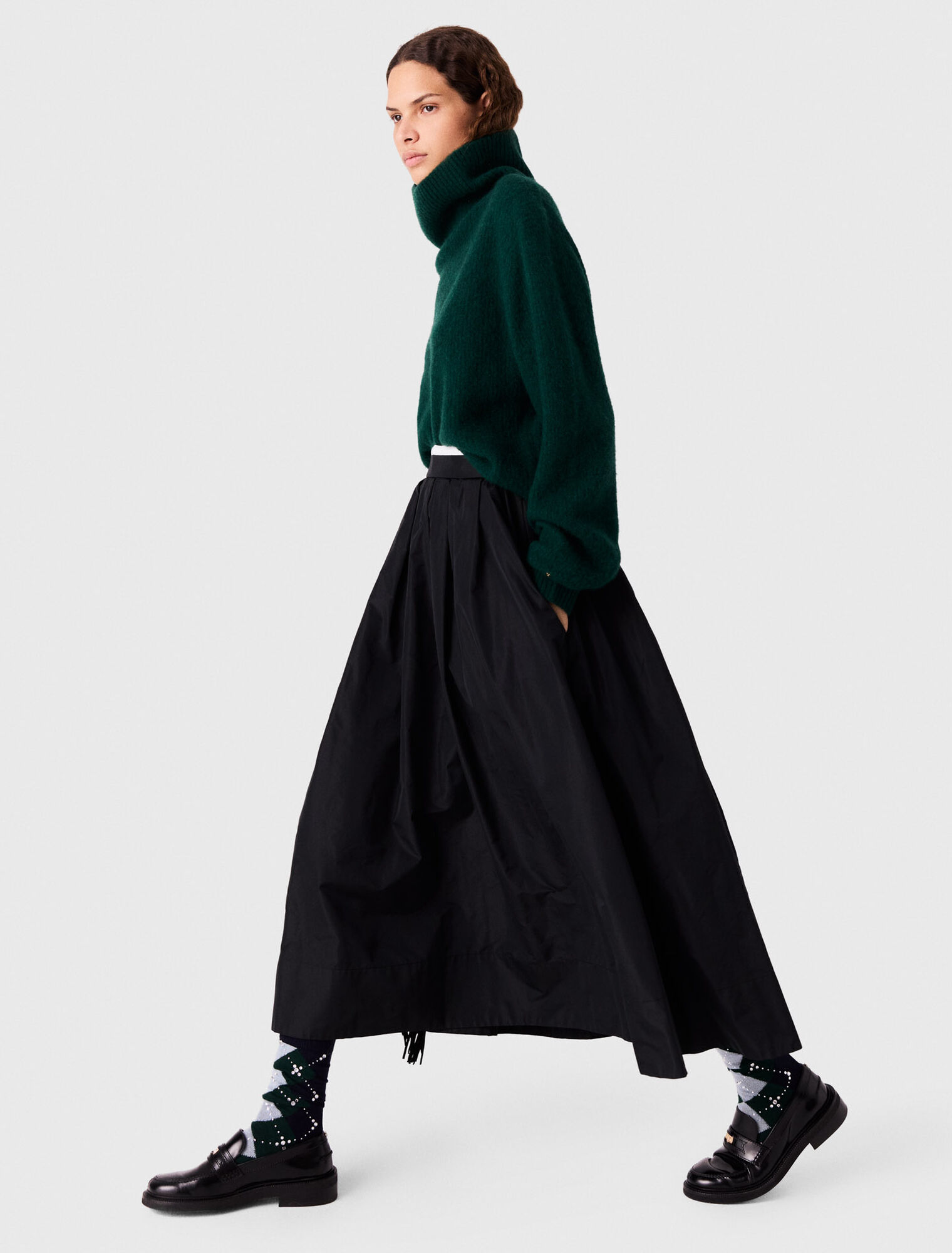 maxi skirt with contrast waistband