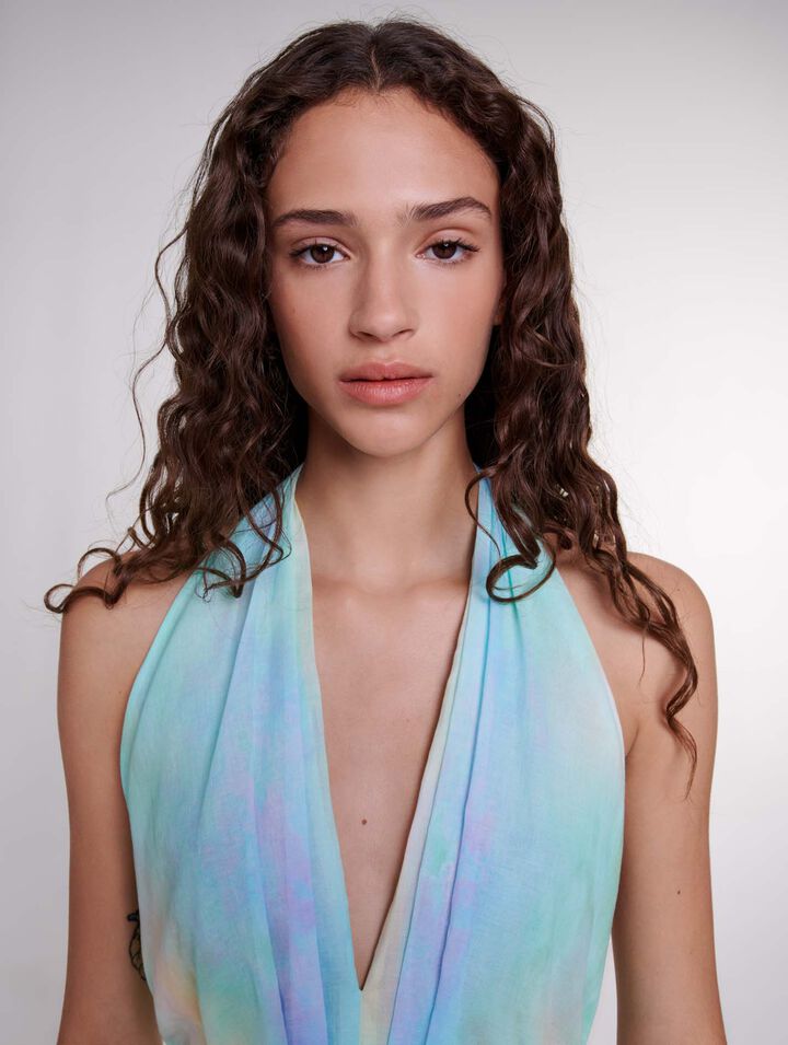 Backless tie-dye dress