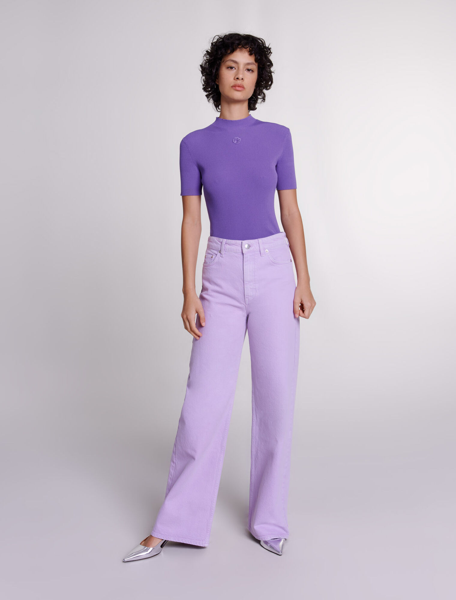 Clover embroidery top