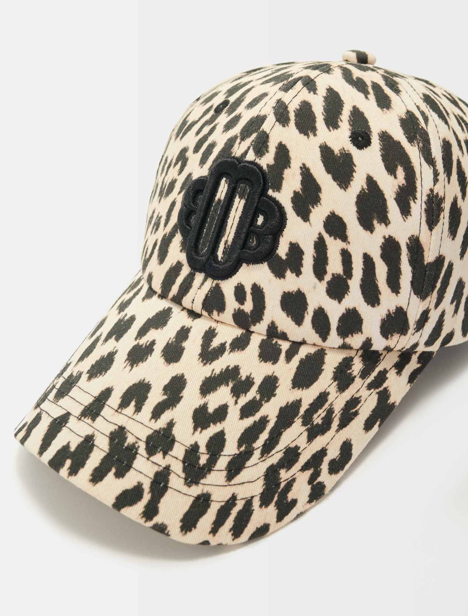 Clover leopard-print baseball hat