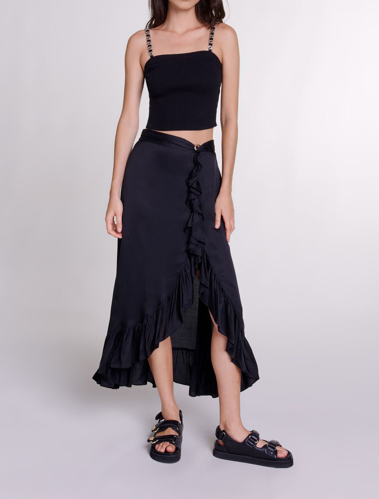 Crop top with removable straps