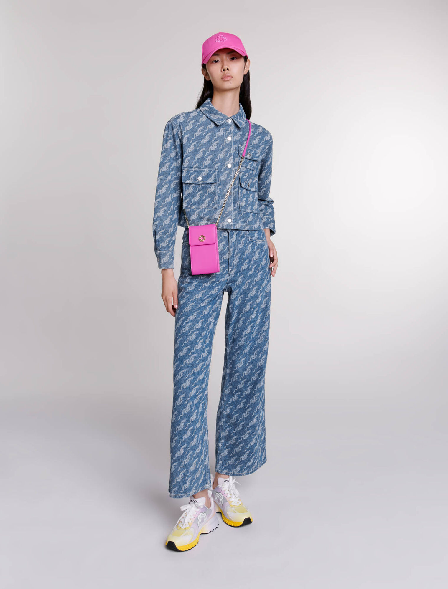 Wide-leg patterned jeans