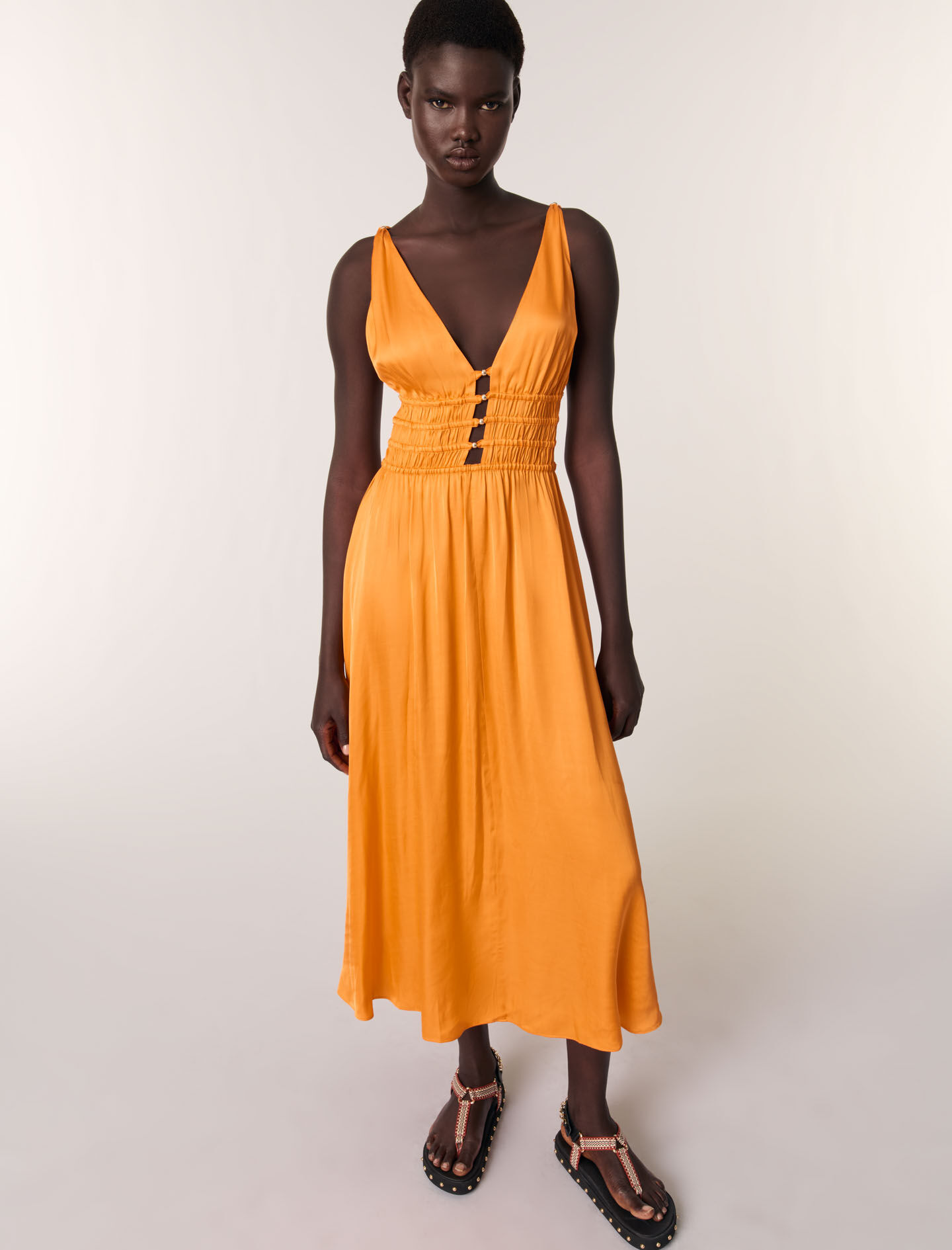 今 話題 の 人気 商品 Satin-look maxi Maje | Women For Orange / Yellow dress フェイスクリーム