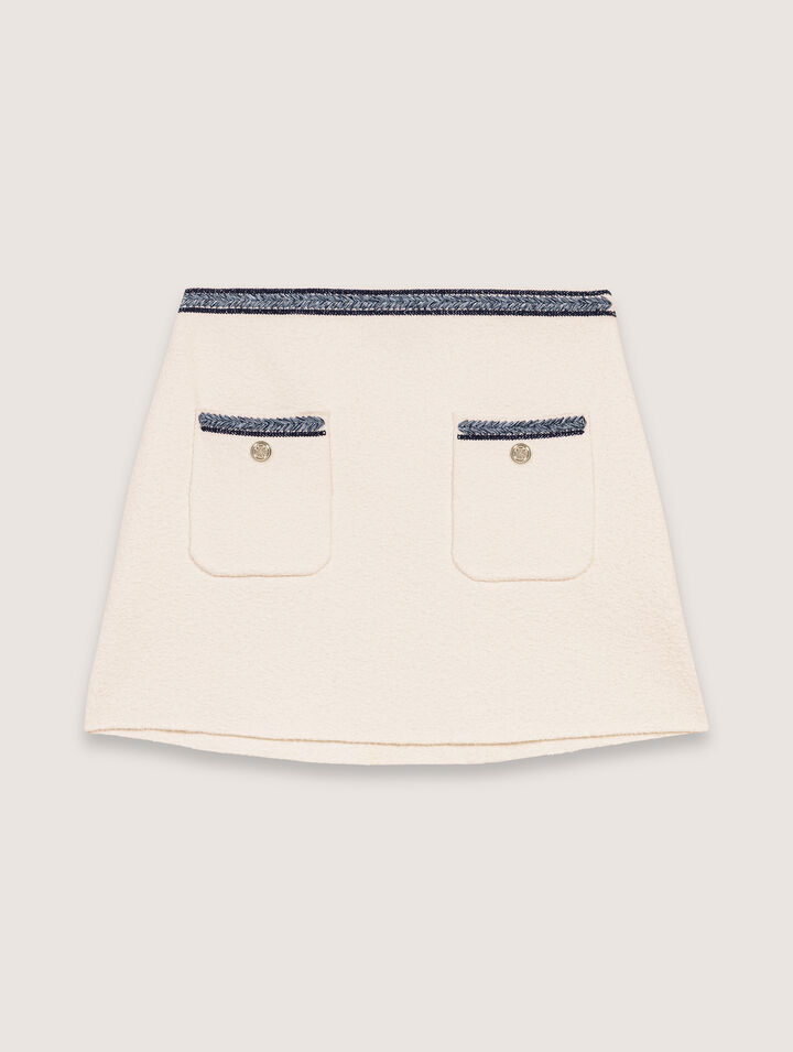 Short skirt with contrasting trim