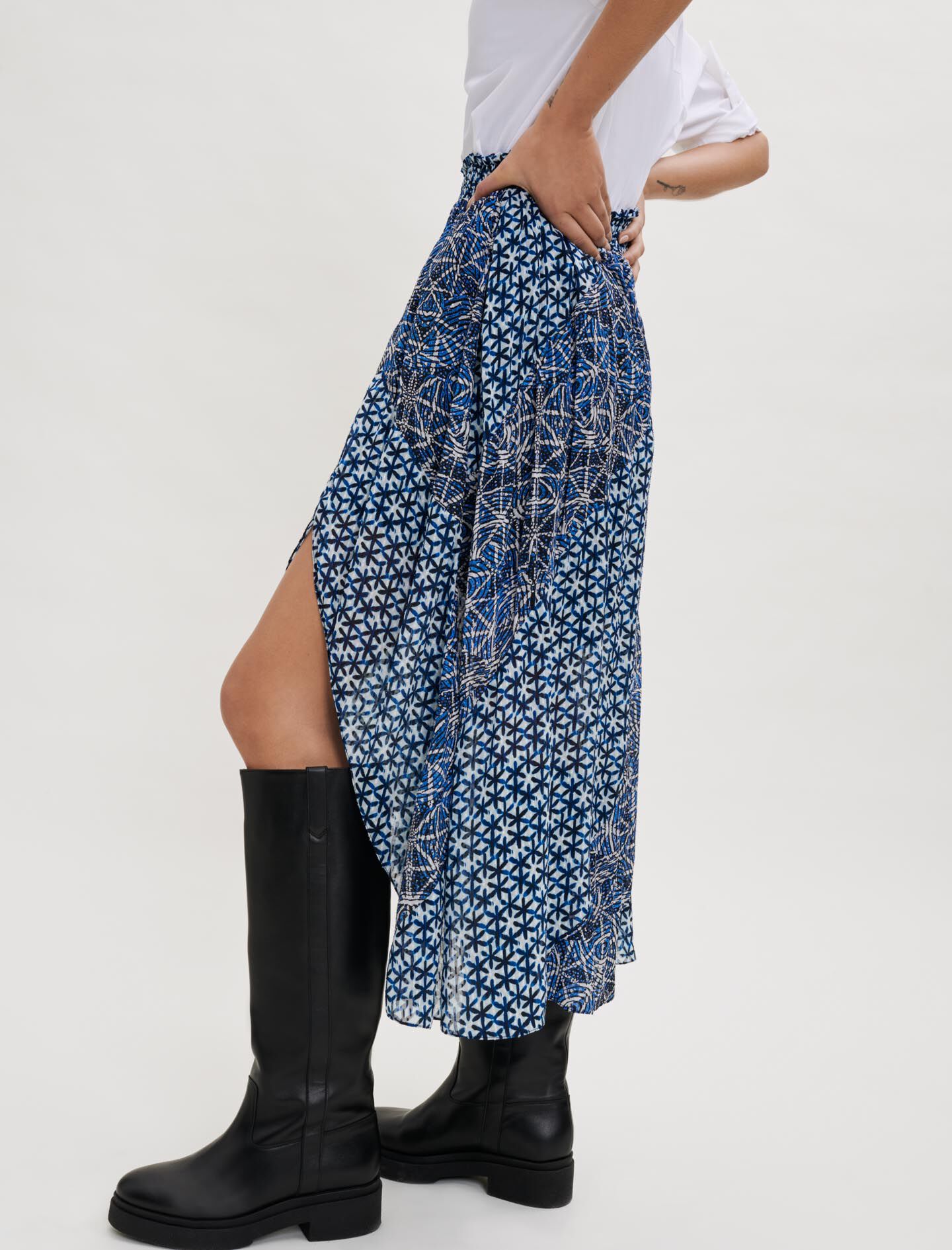 Printed viscose elasticated skirt Blue For Women | Maje