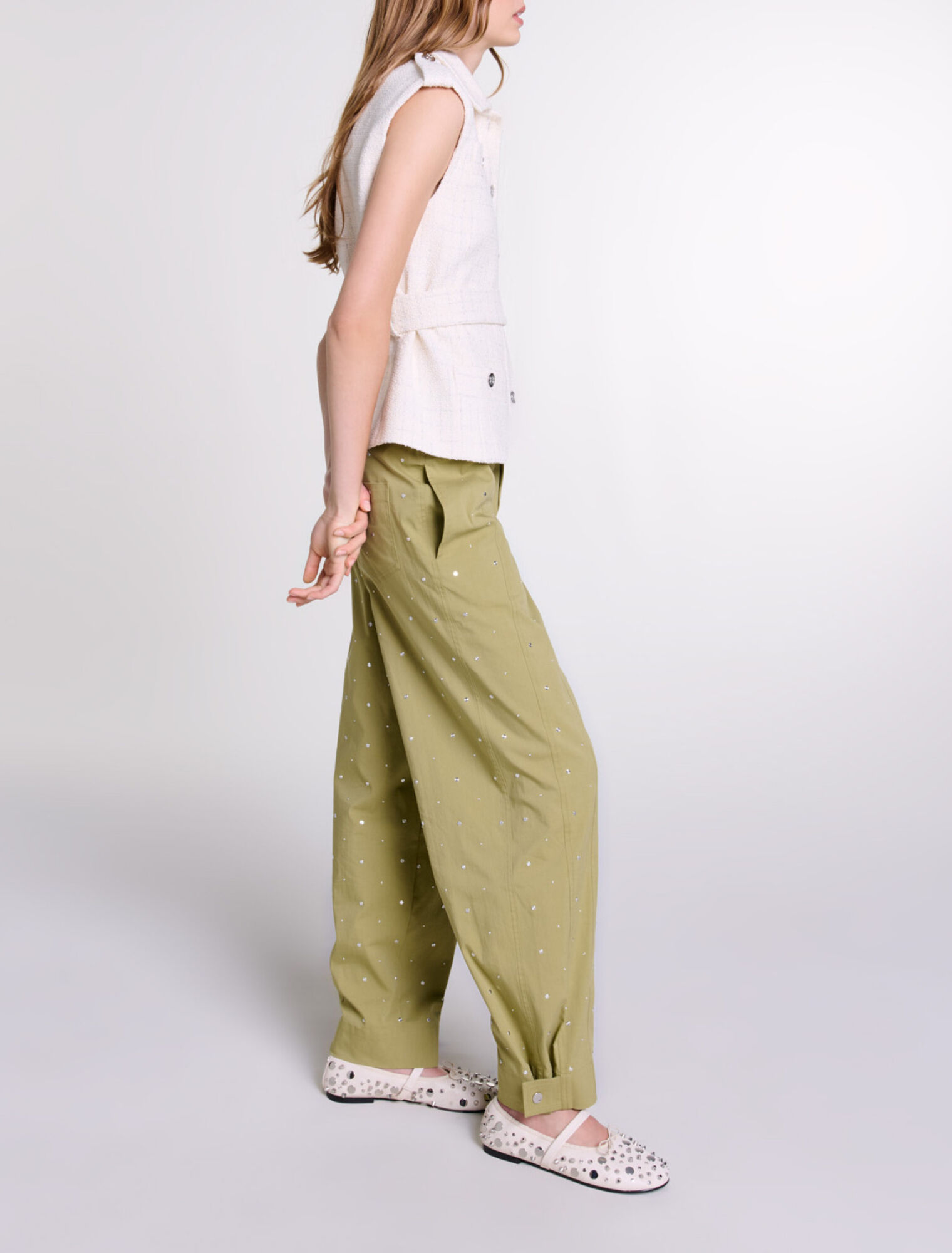 Sleeveless tweed jacket