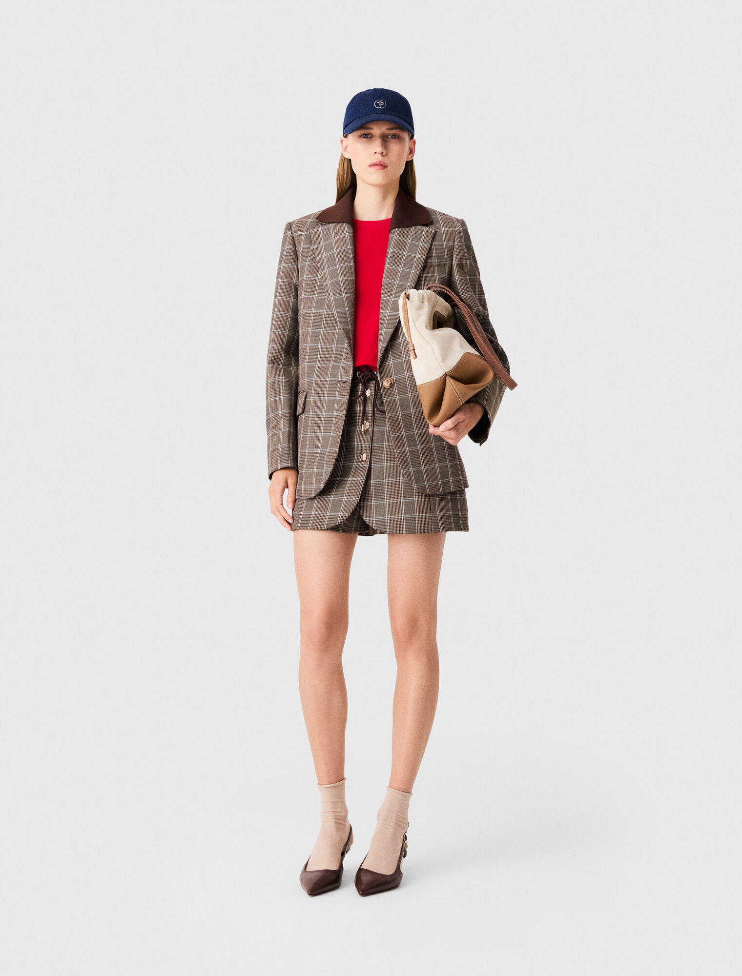 Check jacket with removable collar