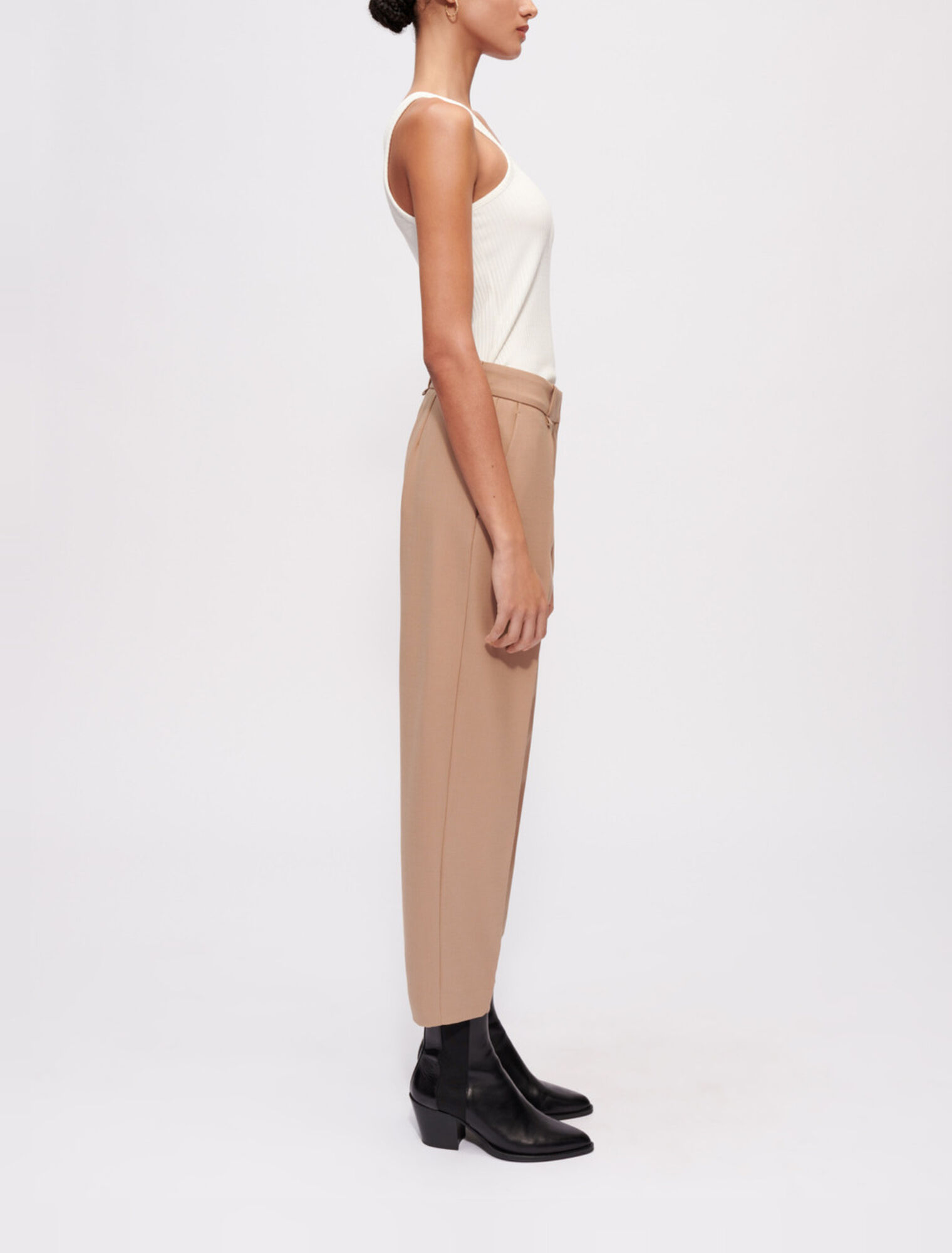 Pleated tailored pants