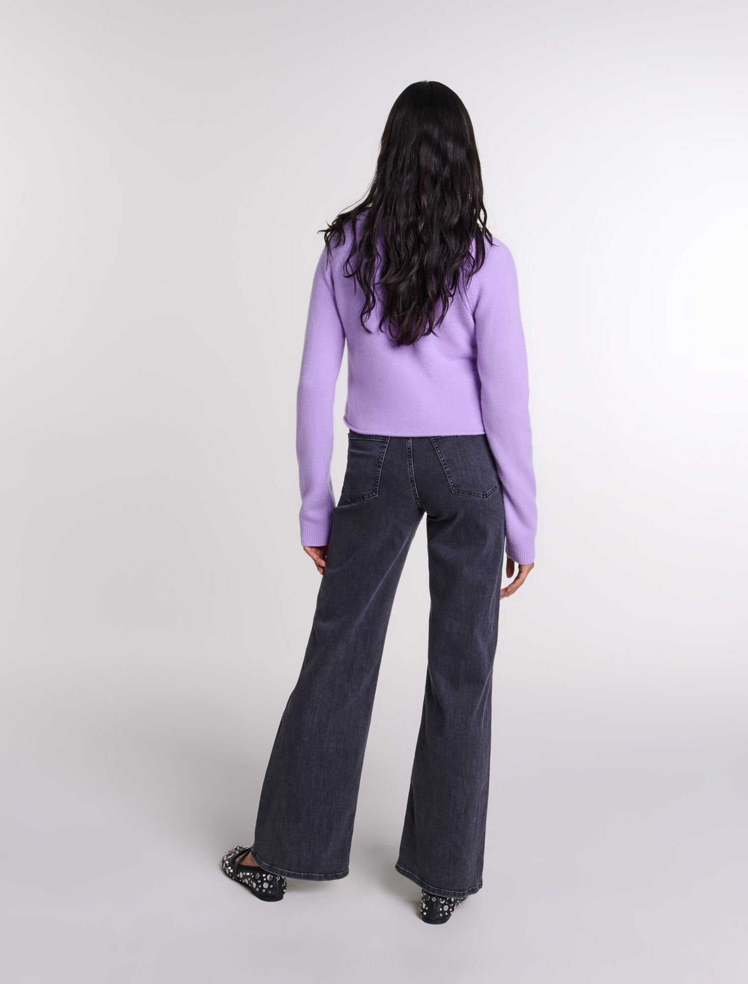 Black belted baggy jeans