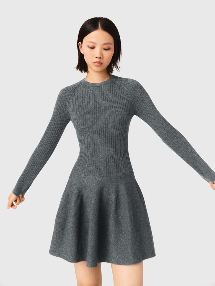 Beaded-collar short knit dress