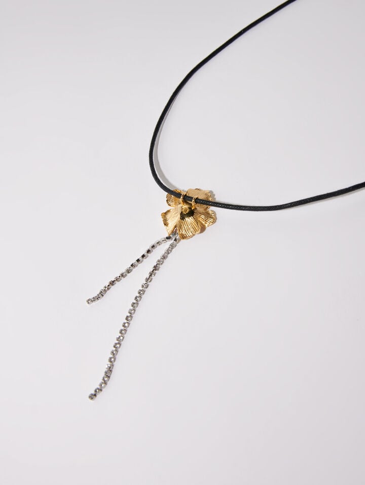 Flower necklace