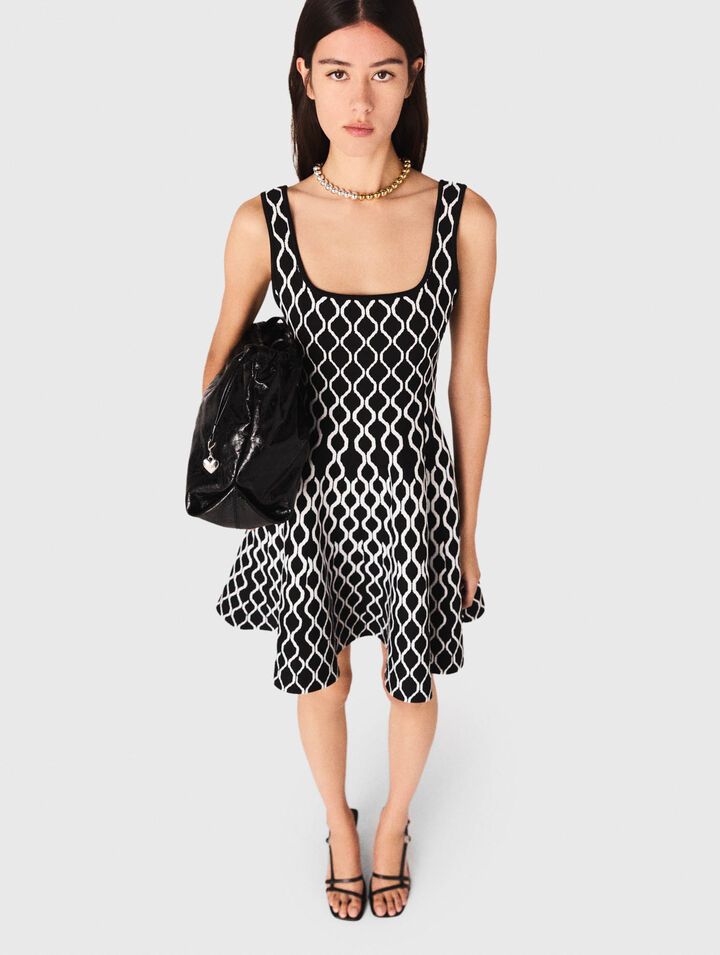 Mini patterned knit dress