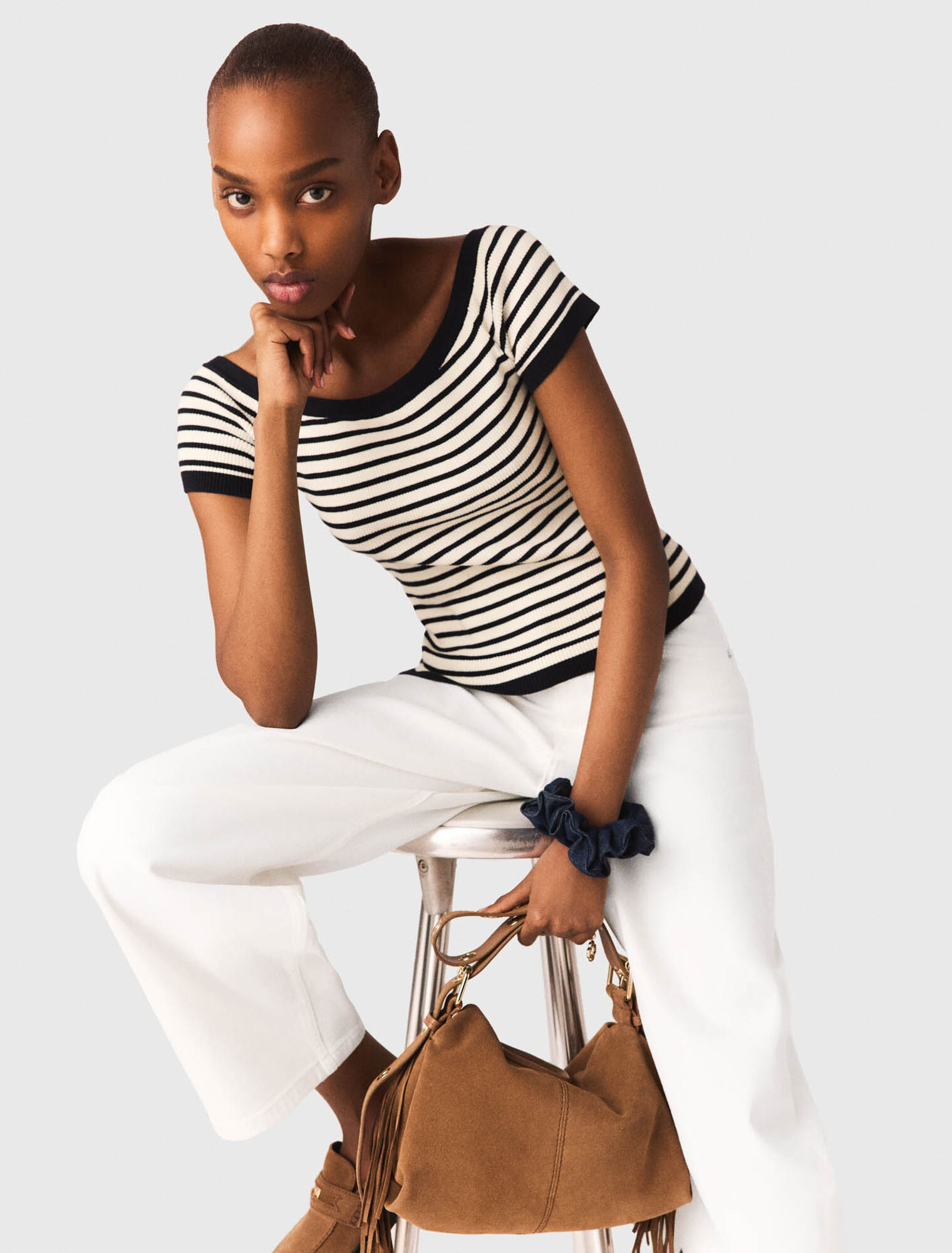 Rib knit short sleeve boat neck top