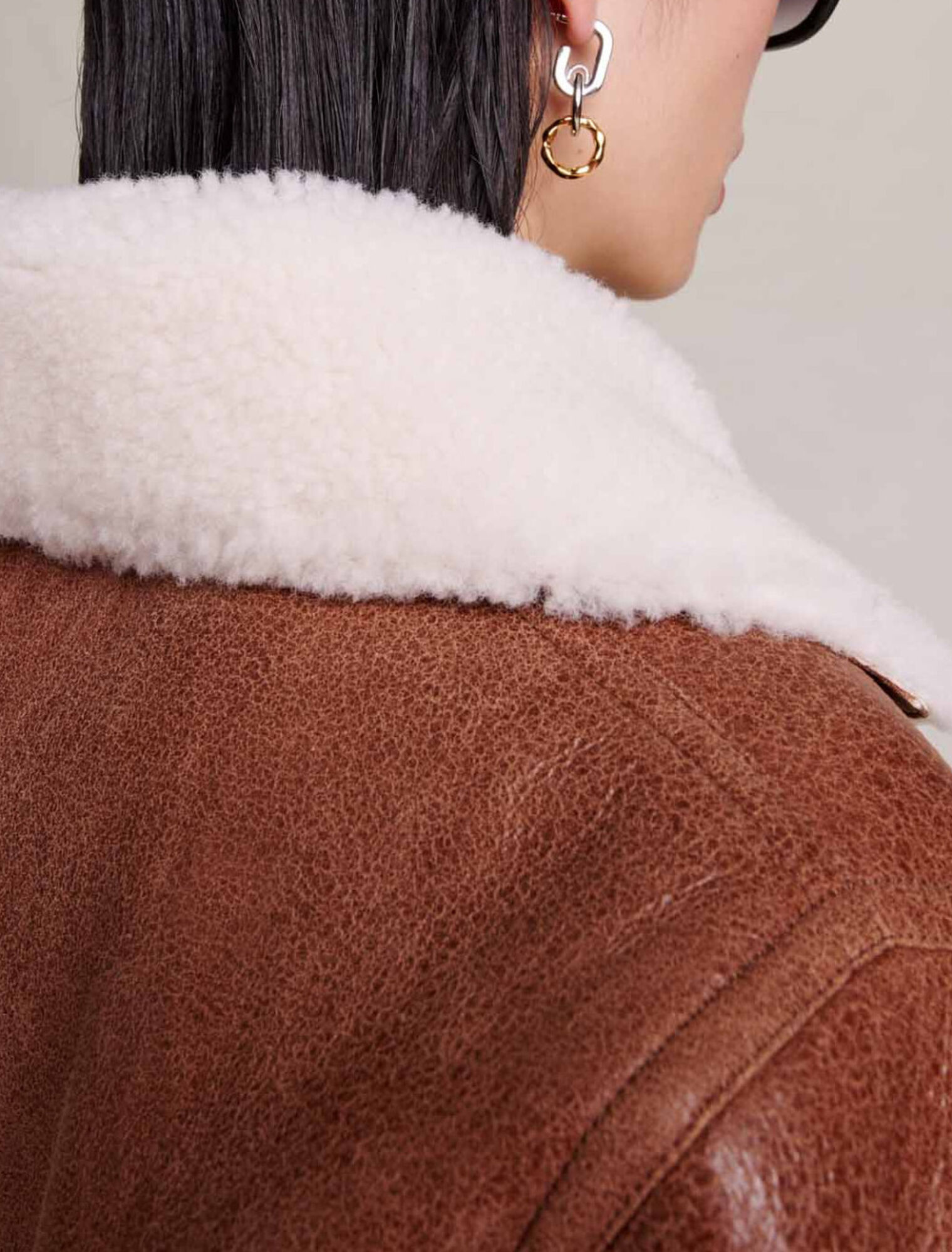 Short lambskin leather jacket