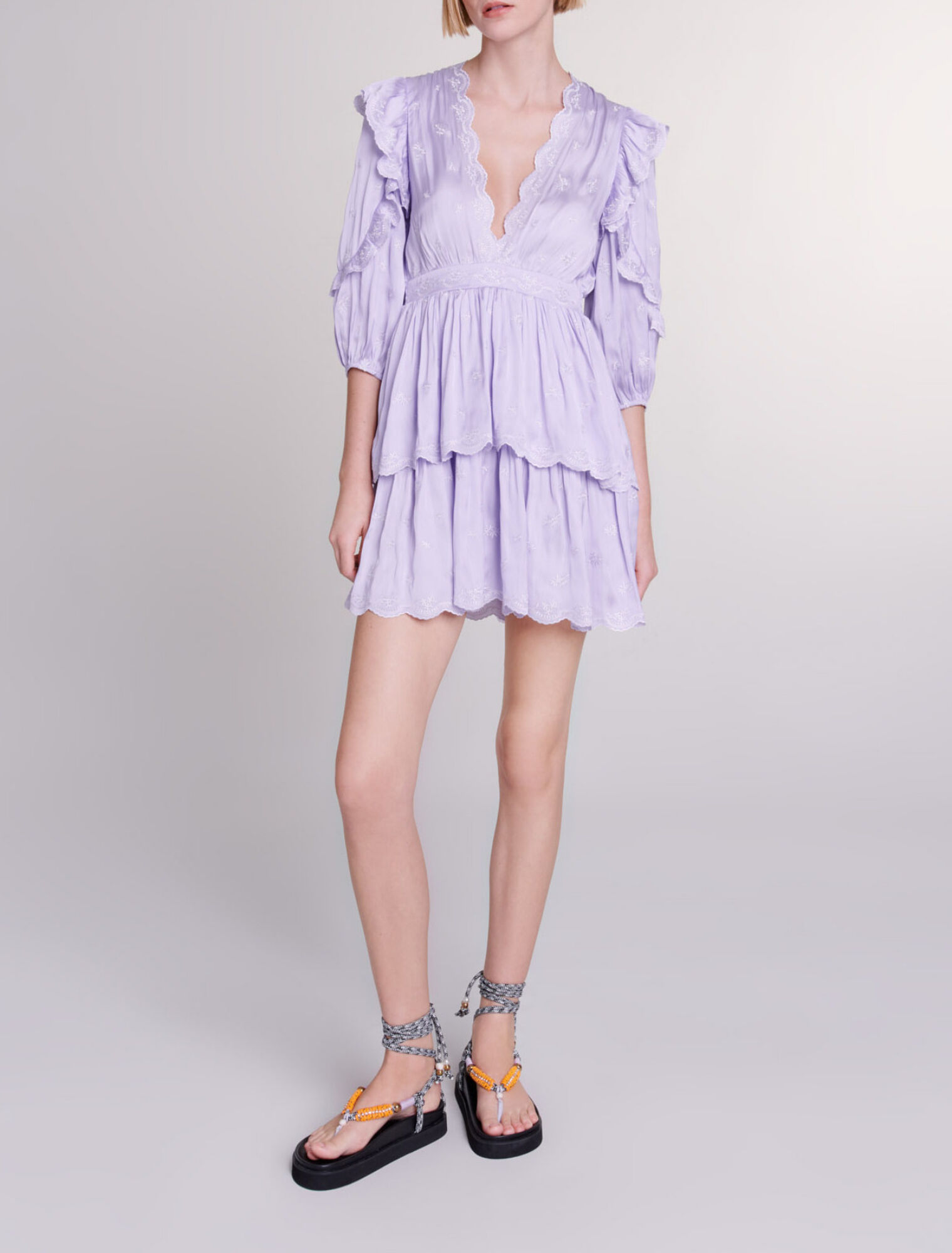 Short satin-look embroidered dress