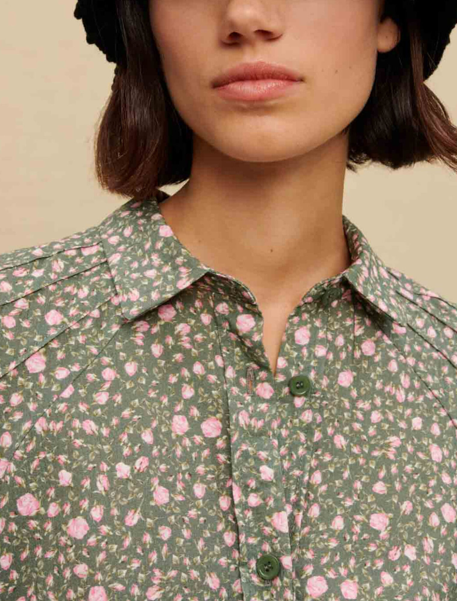 Rosebud-print shirt