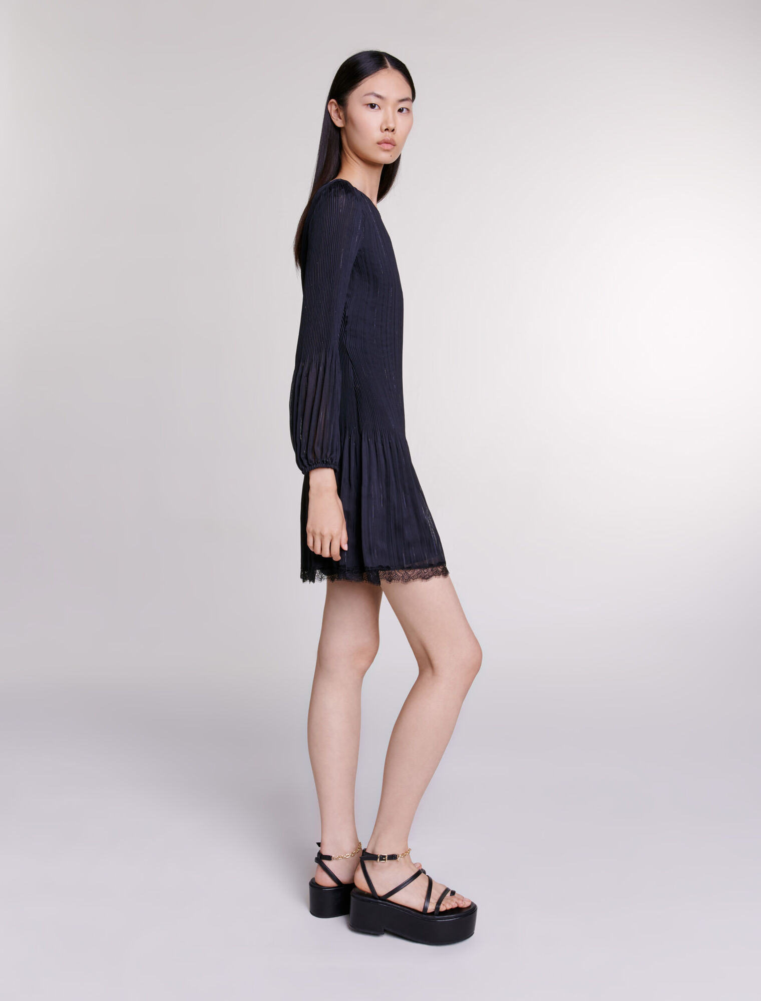 Short pleated dress